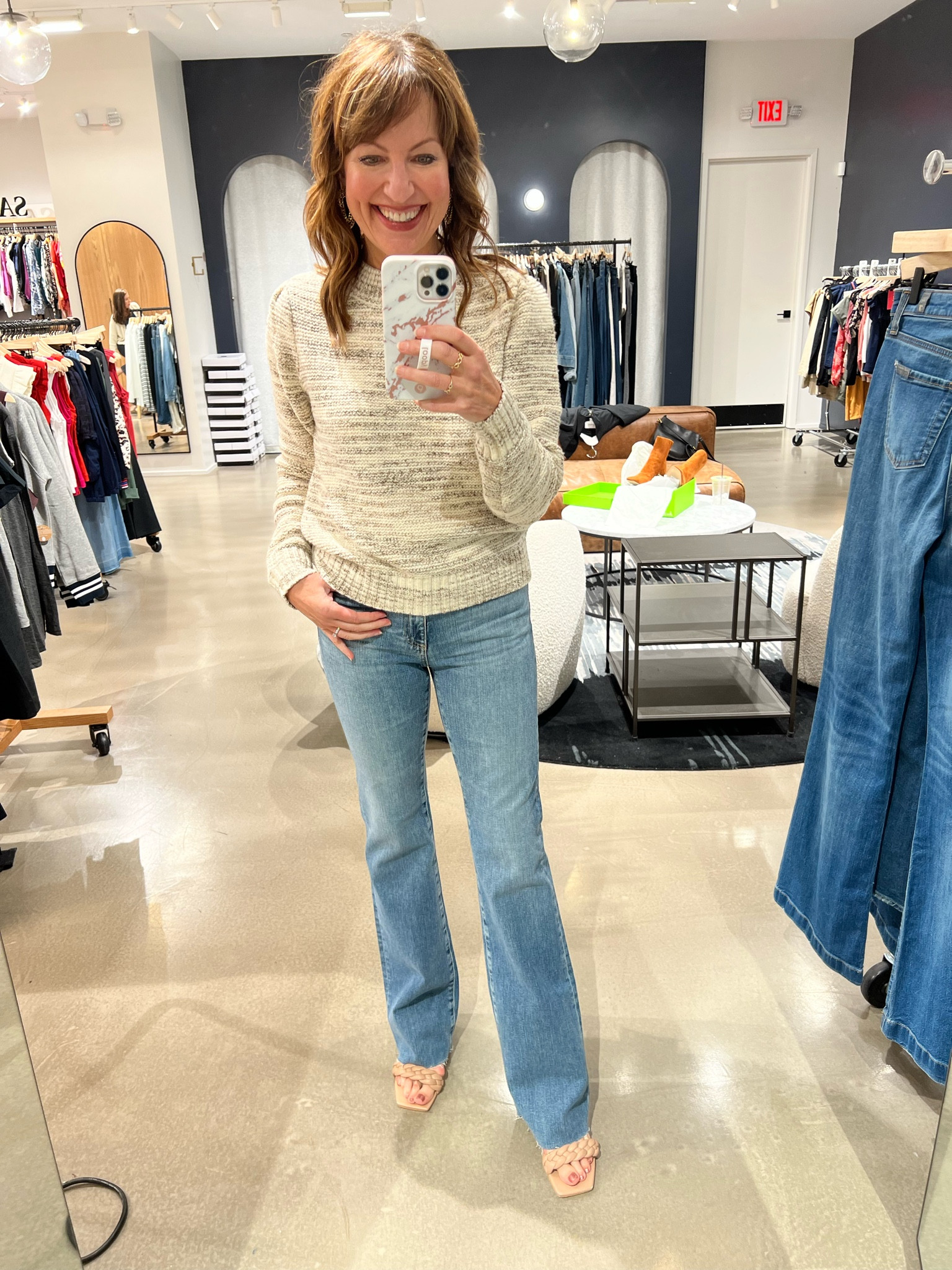 Evereve Fall new arrivals! Love this neutral sweater and boot cut jeans!

Evereve, AG, boot cut jeans, neutral sweater, Dolce Vita sandals

#LTKstyletip #LTKunder50 #LTKSeasonal