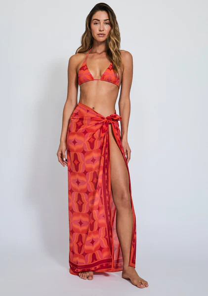 Sarong | Devon Windsor