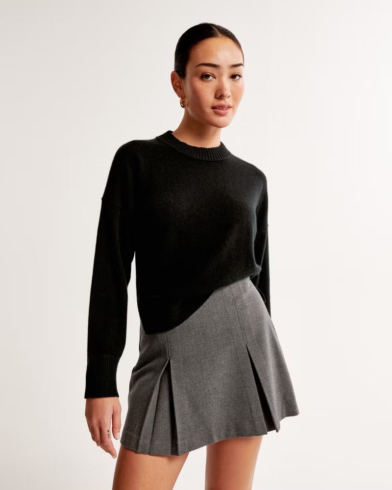 Pleated Brushed Suiting Mini Skort | Abercrombie & Fitch (US)