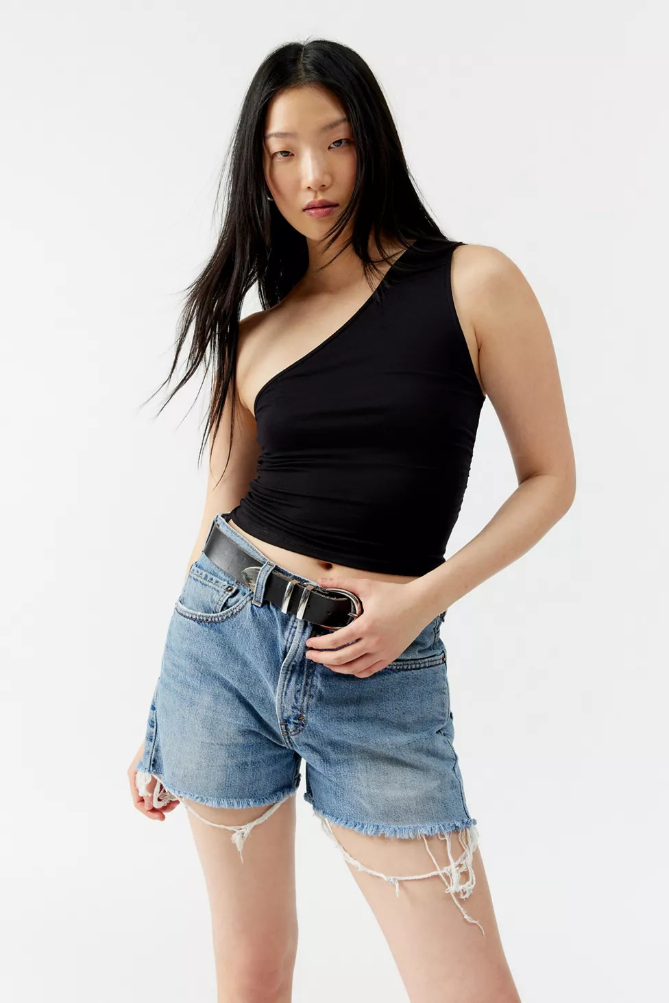 Urban Renewal Vintage Levi’s® Low Rise Slouchy Short | Urban Outfitters (US and RoW)