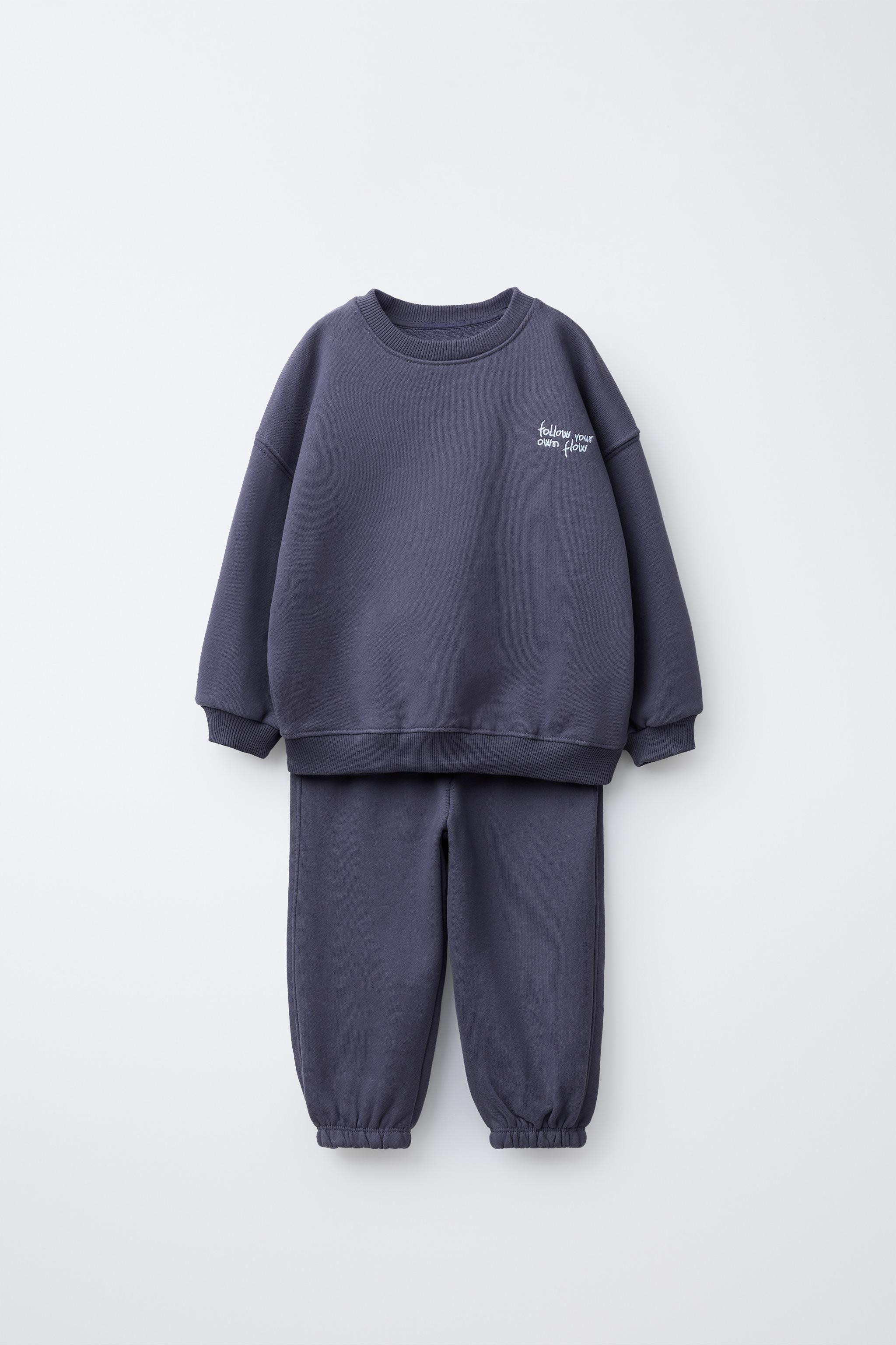 JOGGING SET SWEATSHIRT AND PANTS EMBROIDERED TEXT | Zara US
