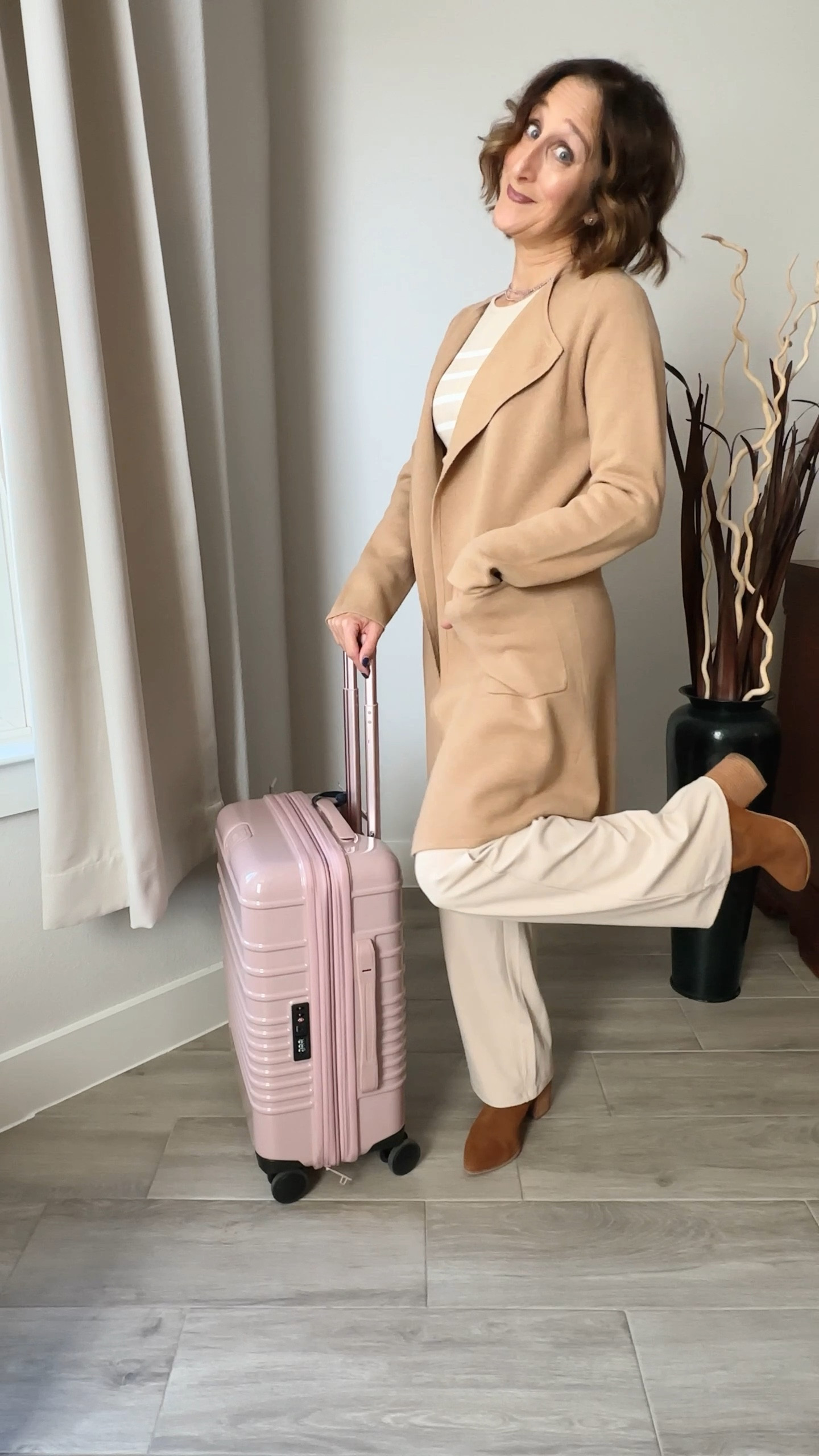 Elastic waist ✔️ Pockets✔️ Multiple inseams for all legs✔️ Comfy for long travel day✔️ | Mine are 29” inseam | I’m 5’3” wearing XS pants & SM sweater 

#LTKWorkwear #LTKTravel #LTKxPrimeDay