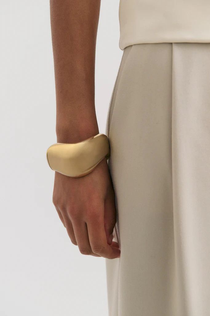 Thick Warped bangle | Henne