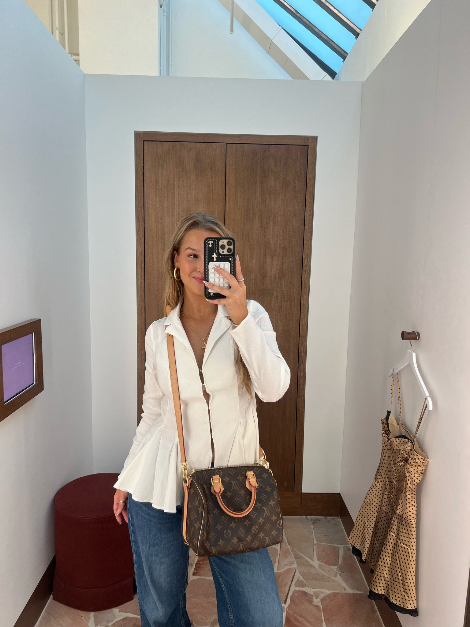 OOTD around Soho! ⭐️✨

#LTKTravel #LTKStyleTip