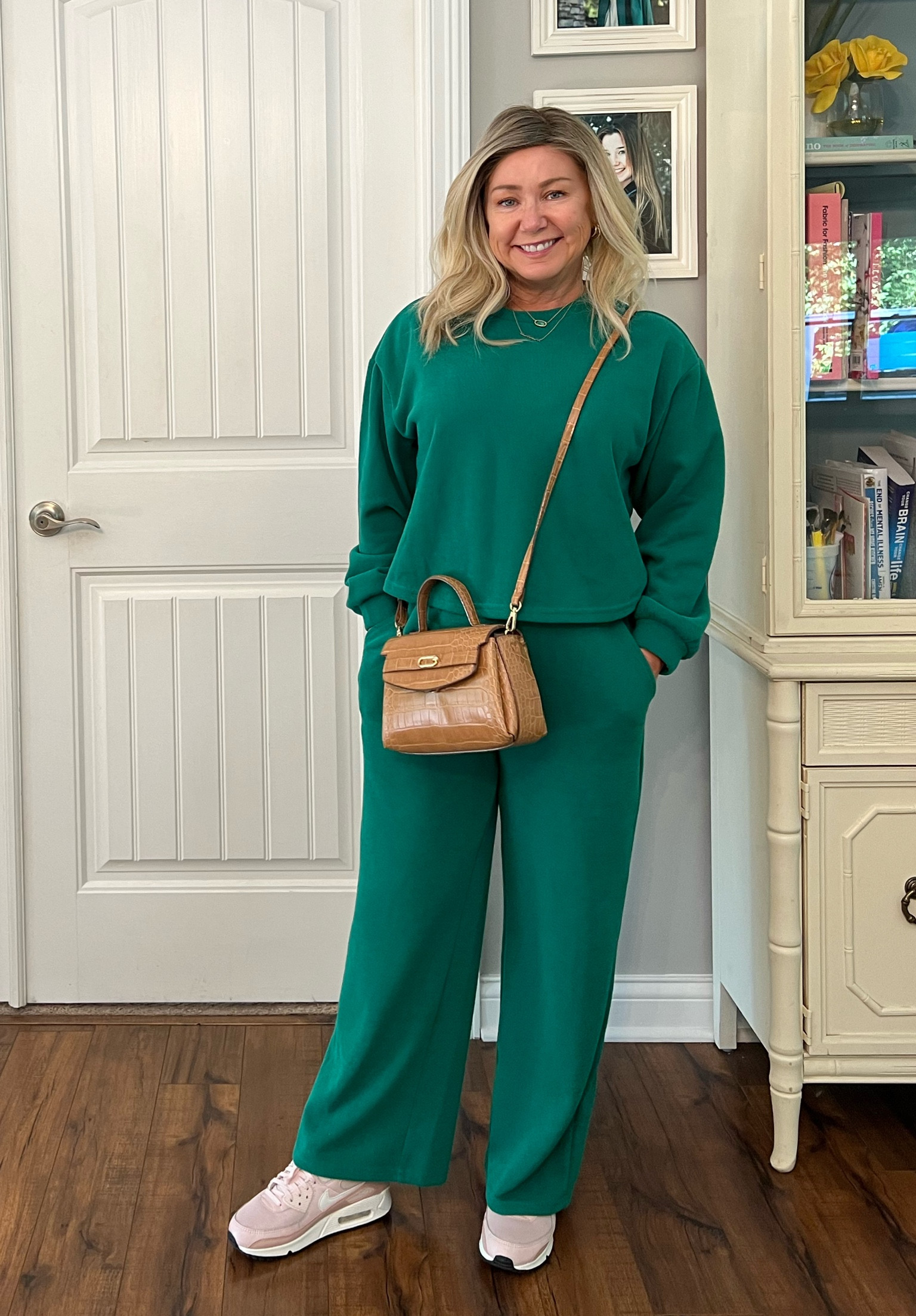 The color is perfect for the fall transition! Plus, it comes in multiple colors! I’m 4ft 11” and the outfit is true to size 

#LTKActive #LTKFindsUnder50 #LTKStyleTip