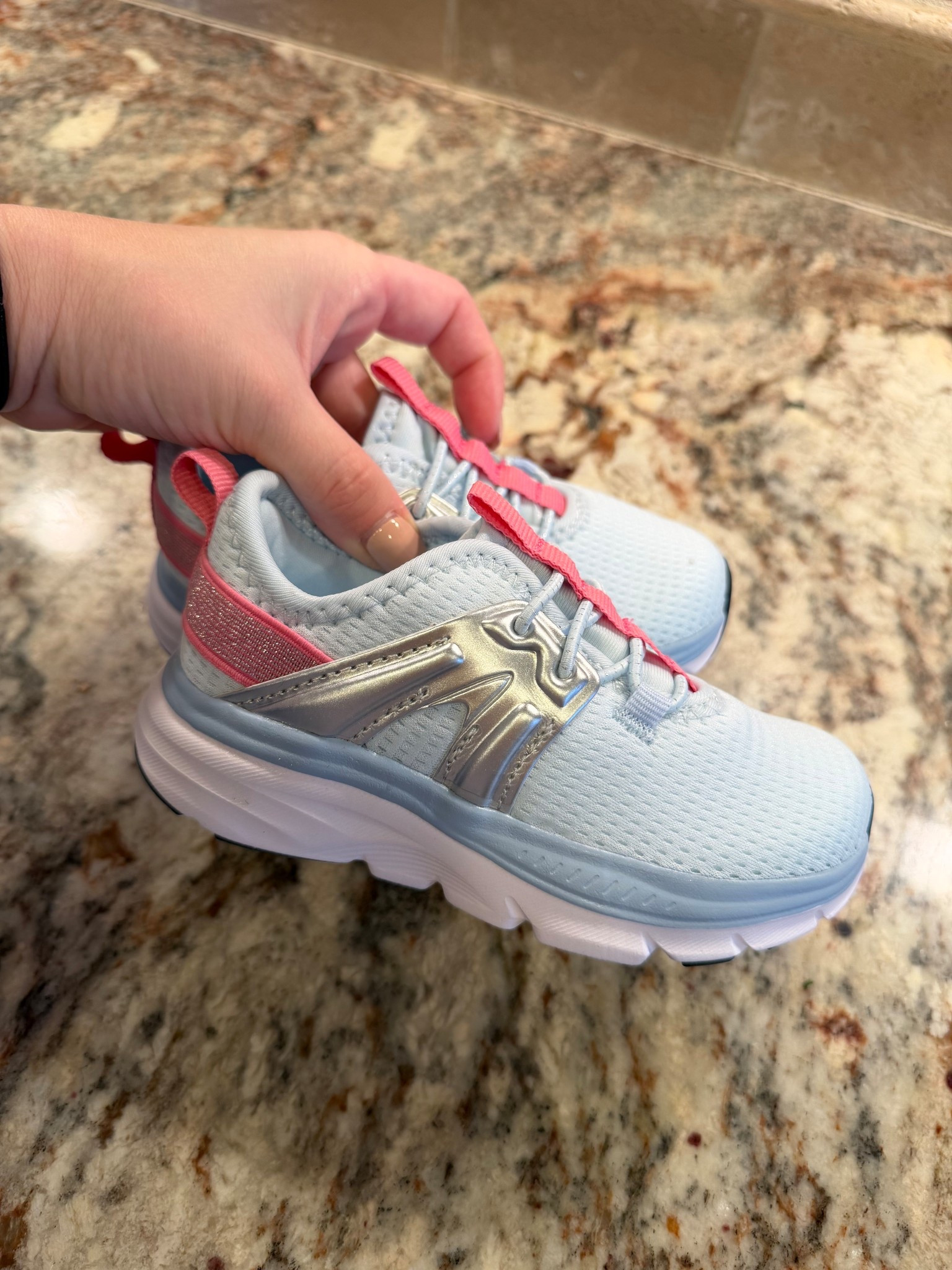 Toddler girl sneakers💗✨