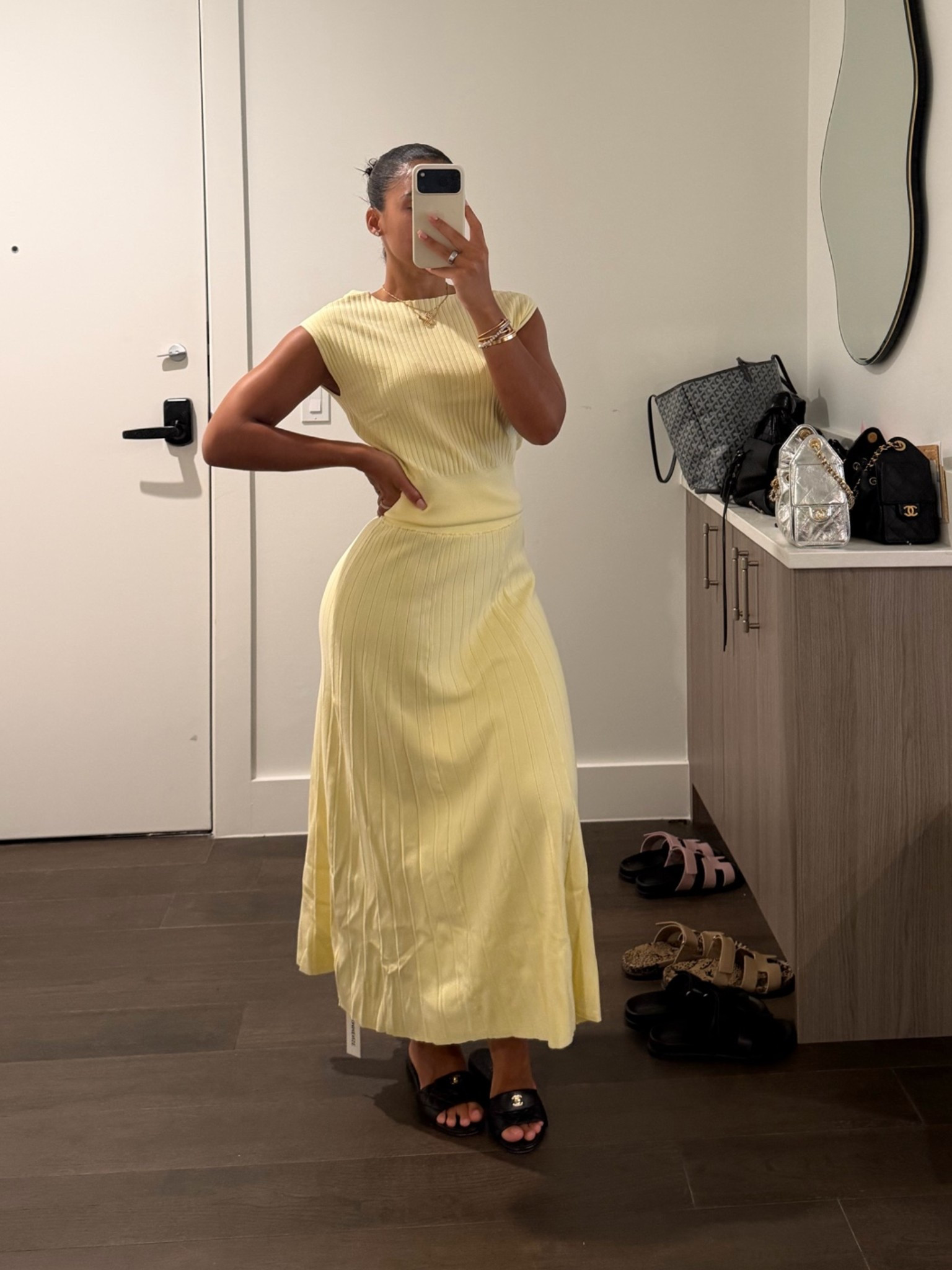 Yellow matching set!💛
Sold out so i linked similar!