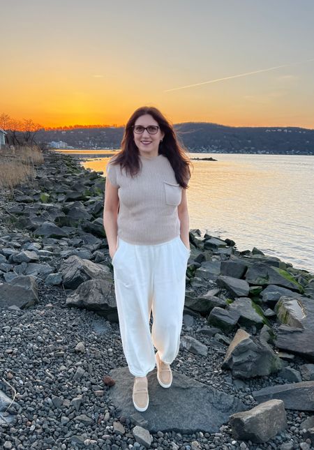 I saw such a pretty sunset tonight, I’m so excited for the warmer weather. 
This Amazon two piece set is a perfect transition outfit into Spring. It comes in a variety of colors and sizes. The price point is amazing at $36! 

#LTKfindsunder50