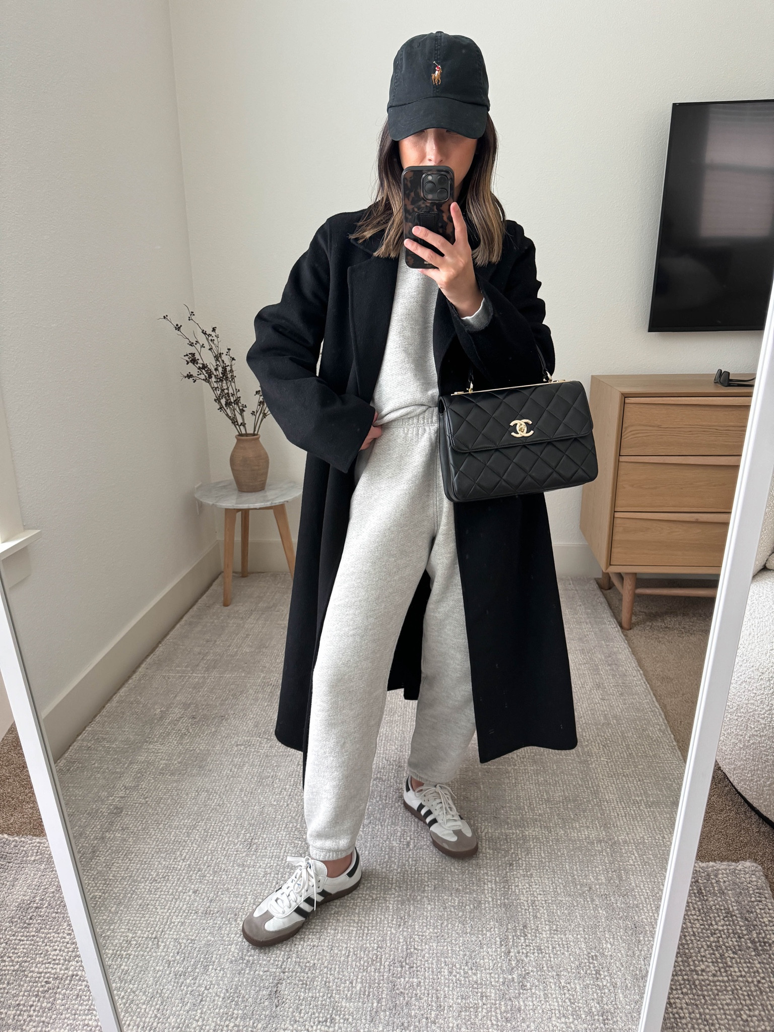 How to wear sweatpants out of the house. Best ways to style sweatpants.  Athleisure  style  

Mango coat xs
Jenni Kayne sweatshirt small
Jenni Kayne sweatpants xs
Adidas Samba 4.5 men’s 
Polo Ralph Lauren cap
Chanel trendy cc small 

#LTKSeasonal #LTKitbag #LTKshoecrush