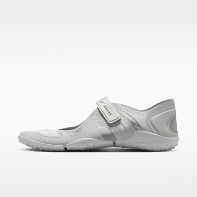 Nike Women's SKIMS Rift Satin Shoes in Pink | IQ7158-600 | Nike (US)