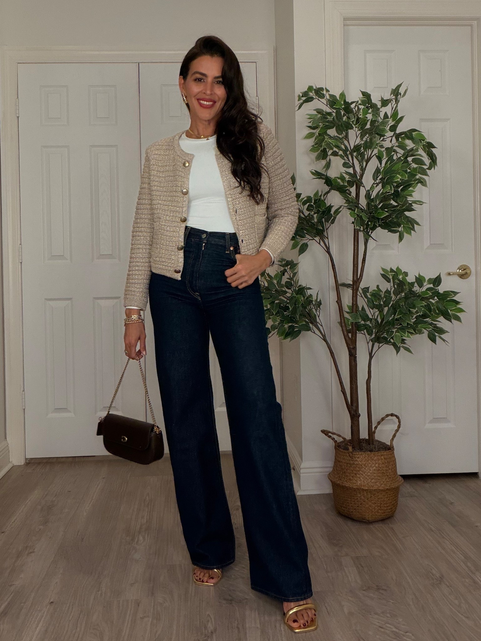 Size S in cardigan26 in jeans. No stretch 

#LTKgrwm #LTKSeasonal #LTKOver40