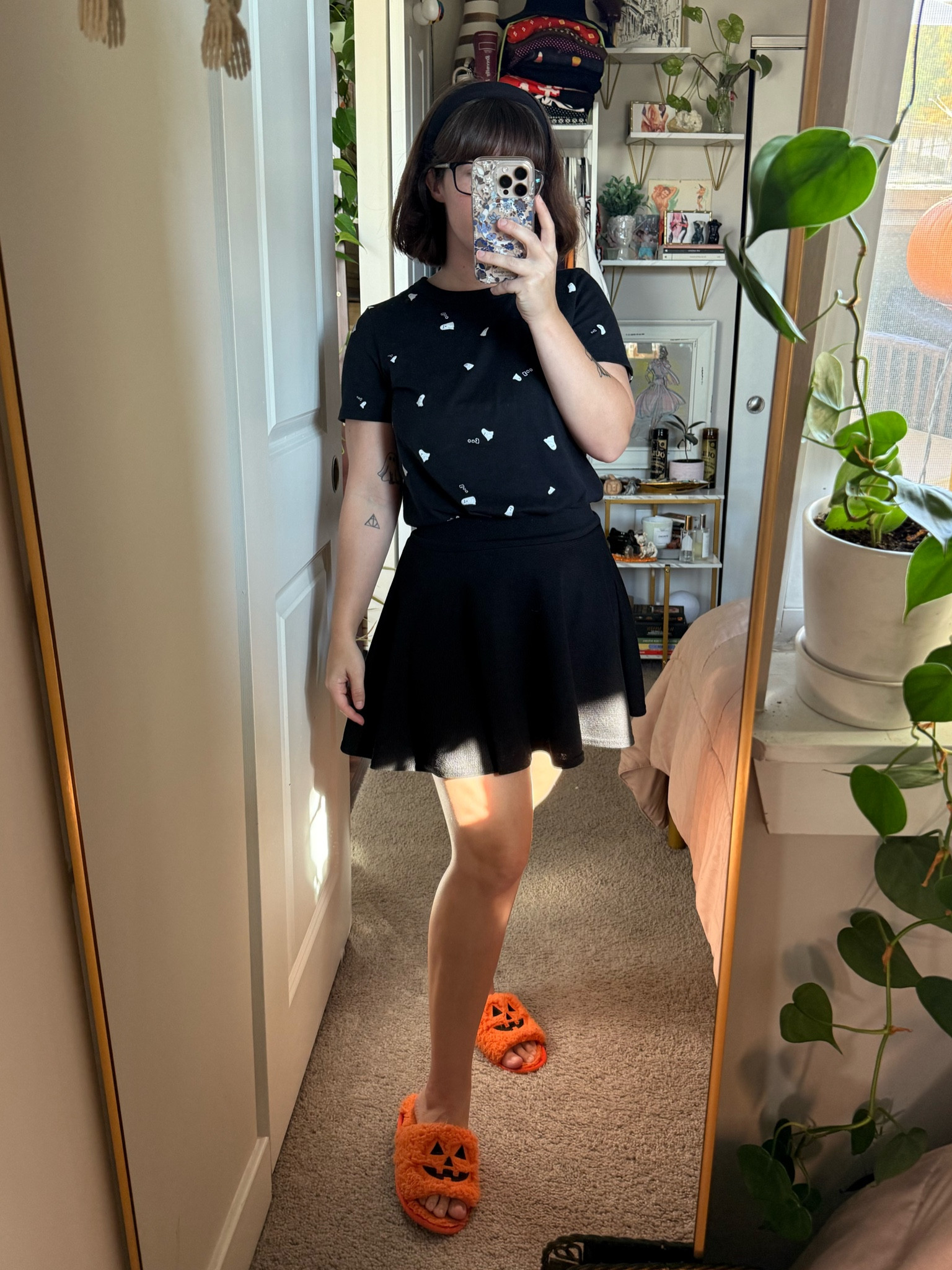 Errands and crafts kind of Sunday outfit  

#LTKHalloween #LTKStyleTip #LTKSeasonal