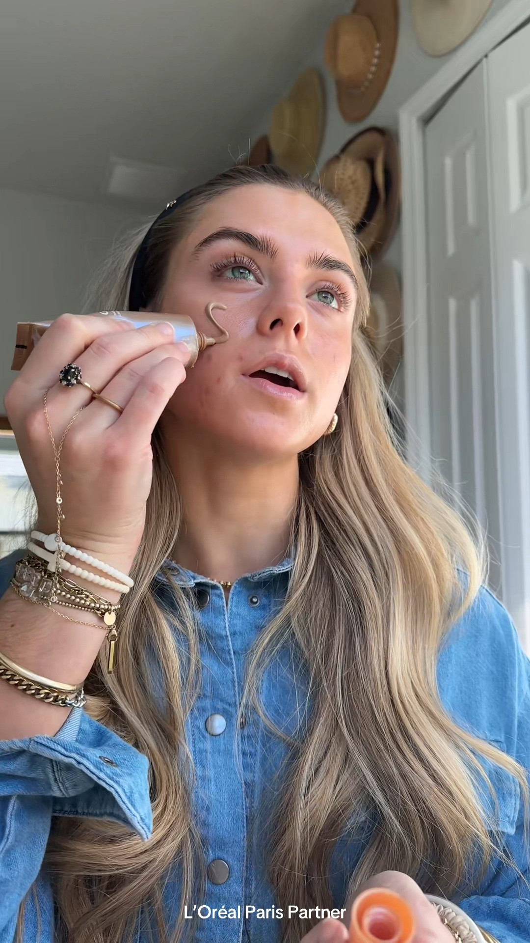 ✨ #ad #LOrealParisPartner I am obsessed with the L’Oreal Paris Lumi line both the Lumi Glotion and the Lumi Liquid Blush! ✨💛 These products give the skin the most hydrated, flawless, skin like, dewy finish. It’s always fun to use a product you’ve had in your makeup bag for years in a different way! I used the Lumi Glotion as both a primer, base, bronzer, contour, and liquid highlight. But don't forget Lumi Glotion makes a great body glow and looks stunning mixed into your foundation to create a dewy finish. I used the shade 903 of the Lumi glotion as a base or primer under foundation (or as foundation on no makeup days). For the deeper 904 shade, I used this as a bron-tour. This is a bronzer and contour mix using a brush to apply this to the perimeter of the face. This gives the must have color and sunkissed vibe! Shade 901 is a great highlight shade because of the cool pearl glow! And of course we finished everything off with the Lumi Liquid Blush in the most stunning bright pink! 


#LTKWatchNow #LTKBeauty #LTKFindsUnder50