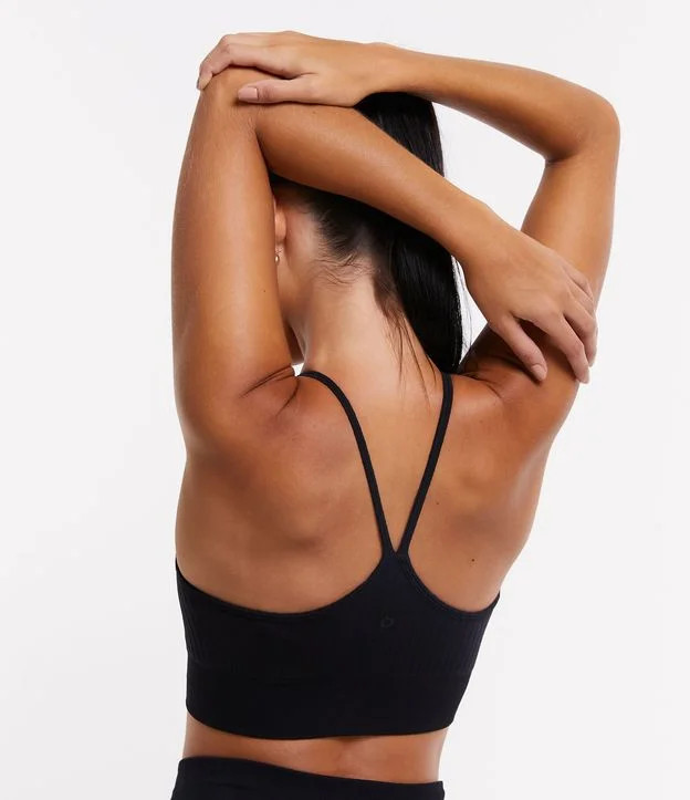 Top Esportivo em Poliamida com Textura Canelada sem Costura Preto | Renner (BR)