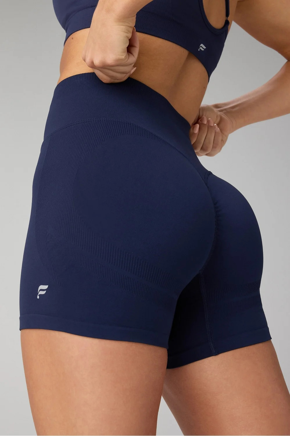 Seamless Scrunch Short 4" | Fabletics