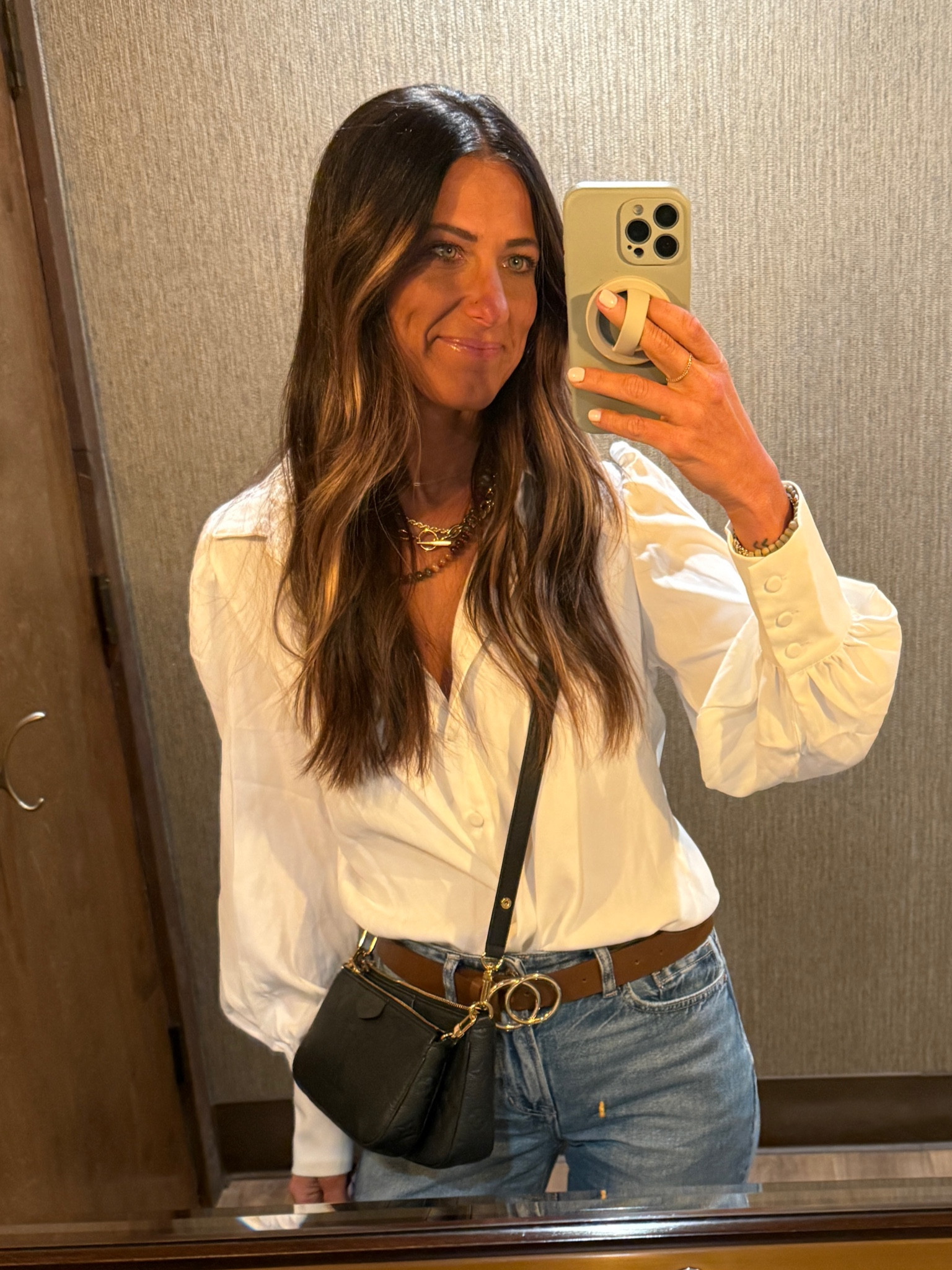 When I tell you I love this blouse, I really mean it 🩶 this all white one is a closet staple and ON SALE! I like to wear it casual or dress them up for a date night. Also would complete the perfect work or teacher outfit!

#LTKTravel #LTKSaleAlert #LTKStyleTip