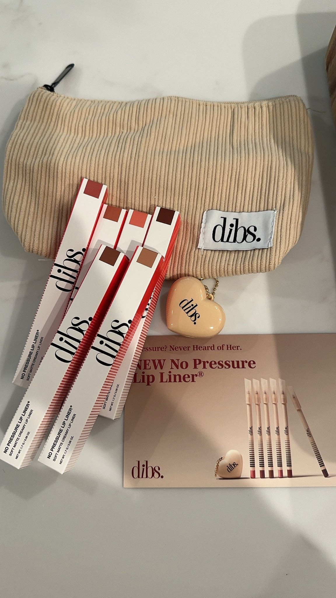 @dibs came out with new no pressure lip liner & im obsessed!

#LTKFindsUnder50 #LTKBeauty