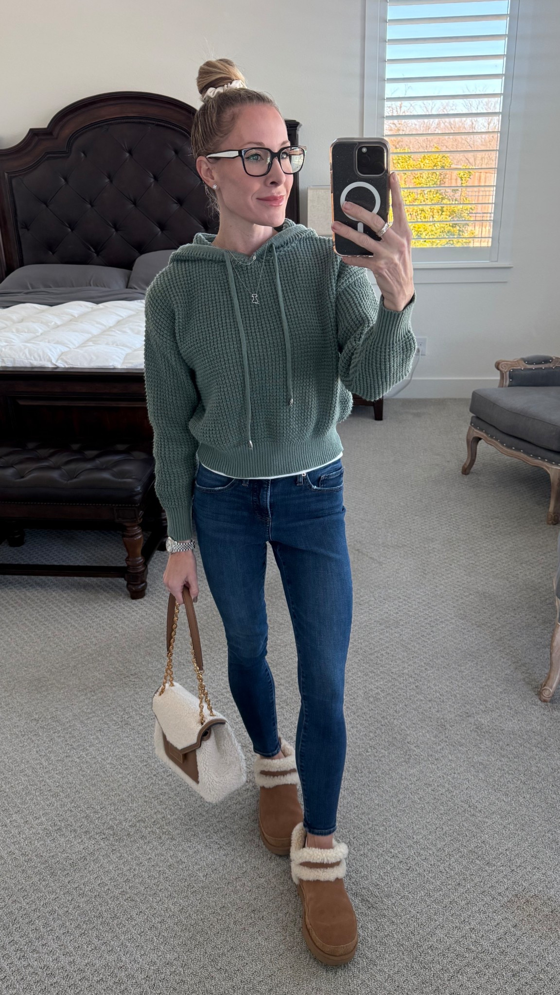 ❄️✨

#LTKmomlife #LTKgrwm #LTKSeasonal