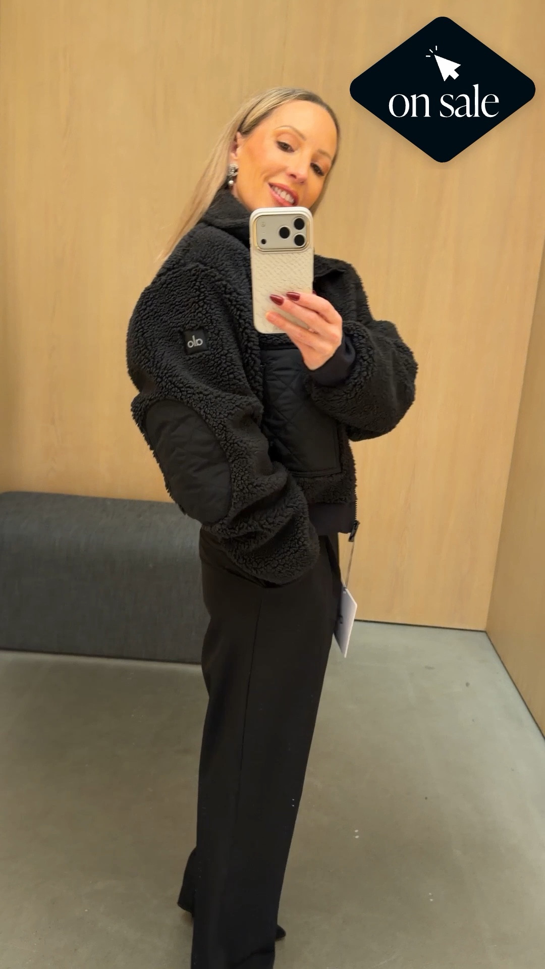 ALO Black Friday sale and cyber Monday sale is 30% off sitewide which includes their winter jackets and winter coats like their best selling Foxy Sherpa jacket, puffer jackets, slop side jacket, faux fur jackets which are the coziest coats ever, full-zip jackets, bomber jackets, and faux shearling jackets.

#LTKSaleAlert #LTKSeasonal #LTKCyberWeek