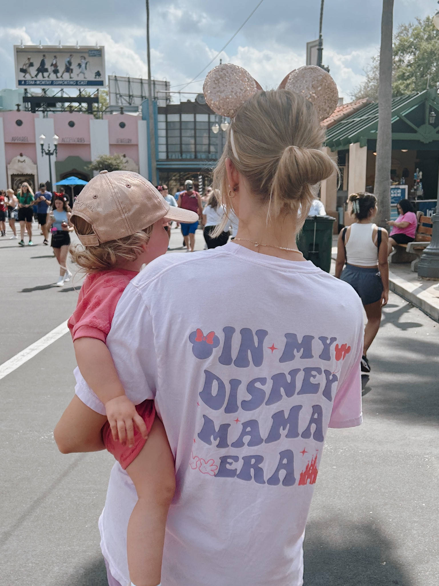 Disney mama era tee :) I’m wearing a size L, sized up one! The material is really nice and soft 💜