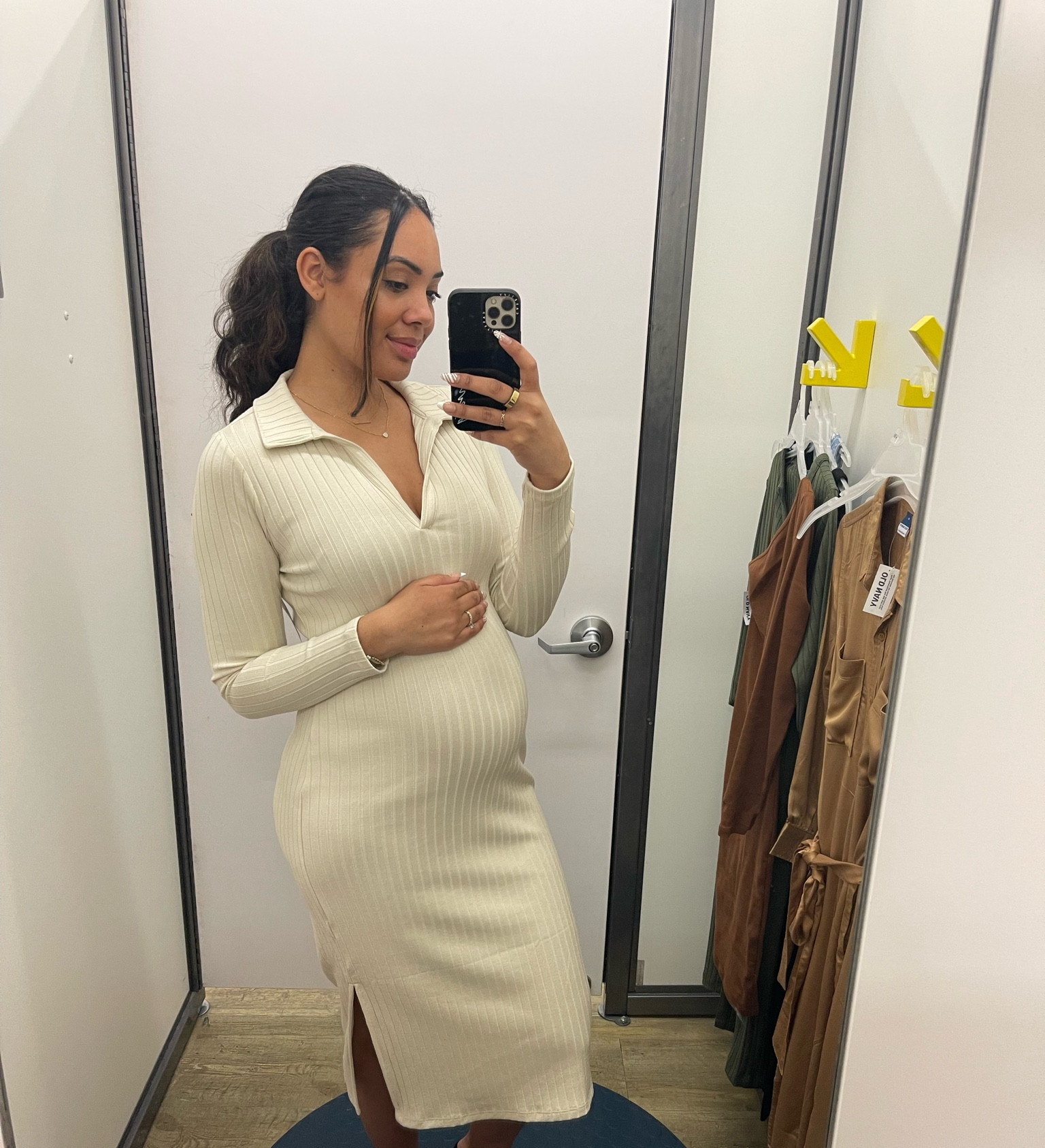 Old navy, dress, bump friendly, pregnancy, pregnancy outfit, pregnancy dress , maternity 

#LTKunder50 #LTKbump #LTKstyletip