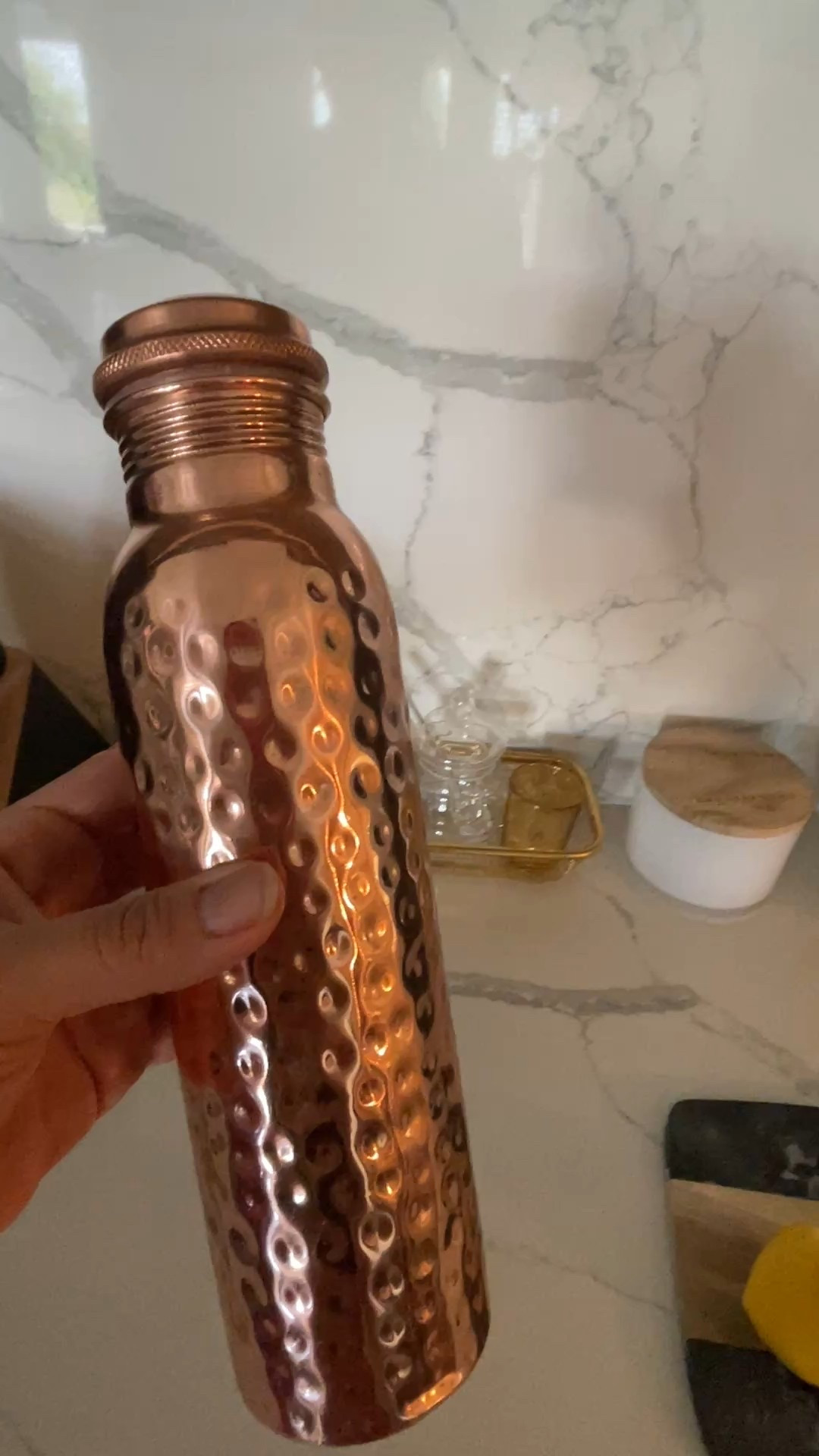 ✅ Benefits of Drinking from a Copper Bottle
Antimicrobial Properties
Copper has natural antimicrobial, antibacterial, and antiviral properties. Studies show that storing water in a copper vessel for several hours (typically 6–8) can kill harmful bacteria like E. coli and Salmonella.
Supports Digestive Health
Copper can stimulate peristalsis (the rhythmic contraction of the digestive tract), reduce inflammation of the stomach lining, and assist in detoxifying the stomach.
Boosts Immunity
Copper plays a role in the production of white blood cells and acts as an antioxidant, helping the body fight off infections and oxidative stress.
Promotes Healthy Skin
Copper supports melanin production and tissue regeneration, which may help maintain youthful skin and reduce the appearance of fine lines and blemishes.
Aids in Weight Loss (According to Ayurveda)
Drinking copper-enriched water is said to help balance the three doshas (Vata, Pitta, and Kapha) and improve the body's metabolism.
Slows Aging
Due to its antioxidant properties, copper can help reduce the effects of free radicals, which are linked to aging and cell damage.
Improves Heart Health
Copper helps regulate blood pressure, heart rate, and cholesterol levels in the body.
Improves Brain Function
Copper helps in the synthesis of phospholipids that are essential for the formation of myelin sheaths – the protective layer of neurons.


#LTKActive #LTKSaleAlert #LTKFindsUnder50