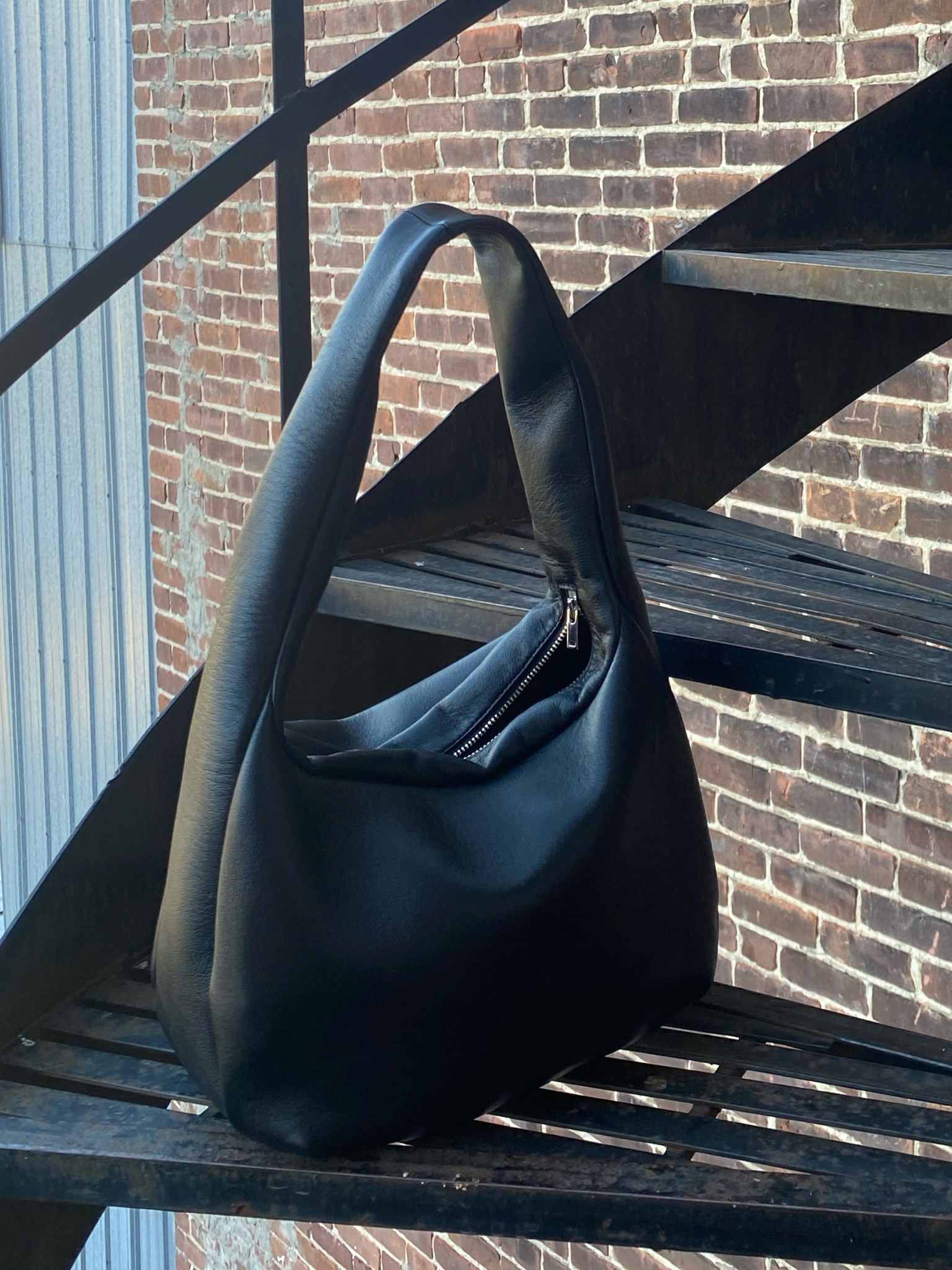 sadly this Cos bag is sold out bc i got it in 2021. i get SO many qs ab it so i linked a bunch of vvv similar bags !! 

#LTKsalealert #LTKfindsunder100 #LTKSeasonal