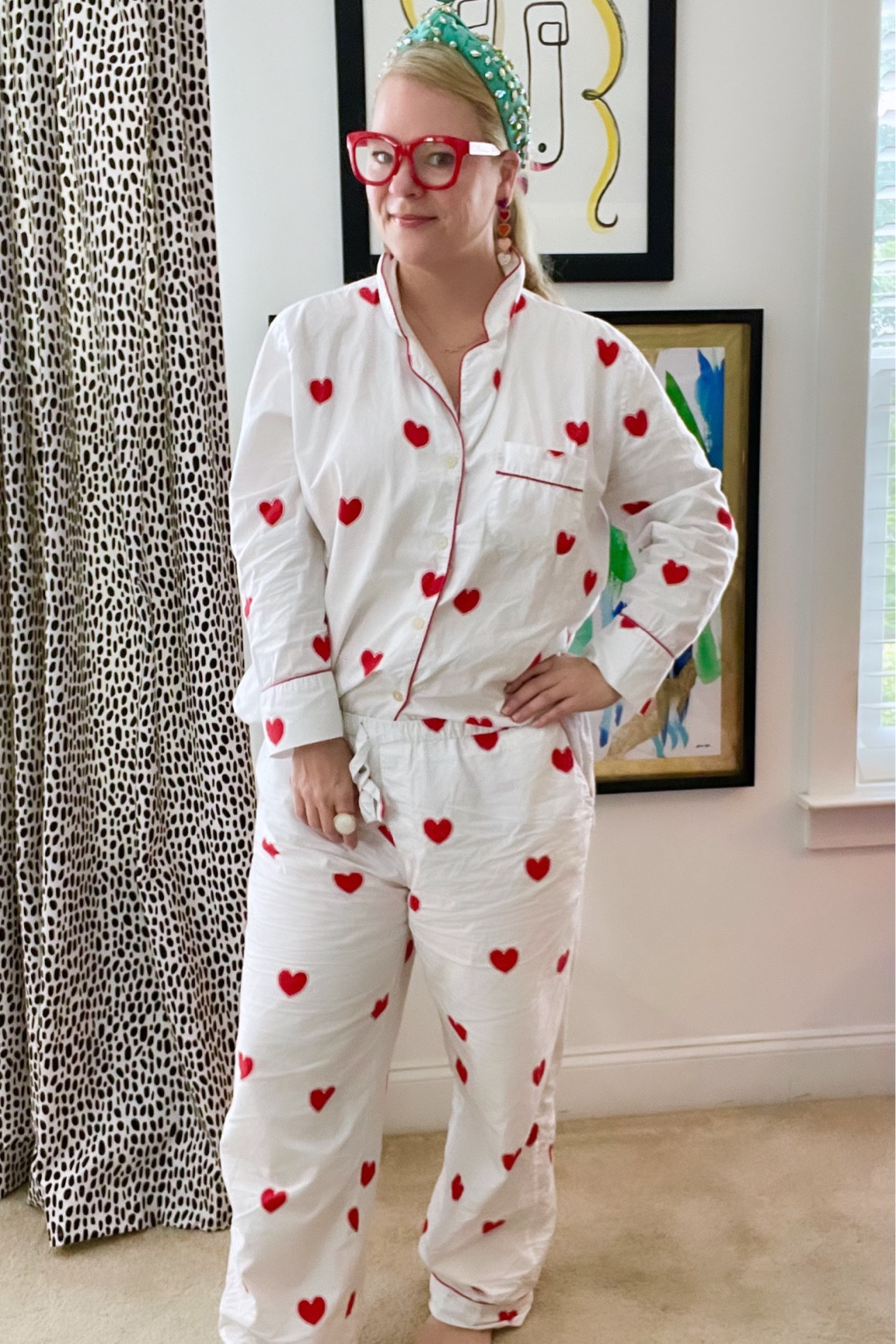 Work from home in your jammies, but make it cute.❤️

#LTKFindsUnder50 #LTKStyleTip #LTKOver40