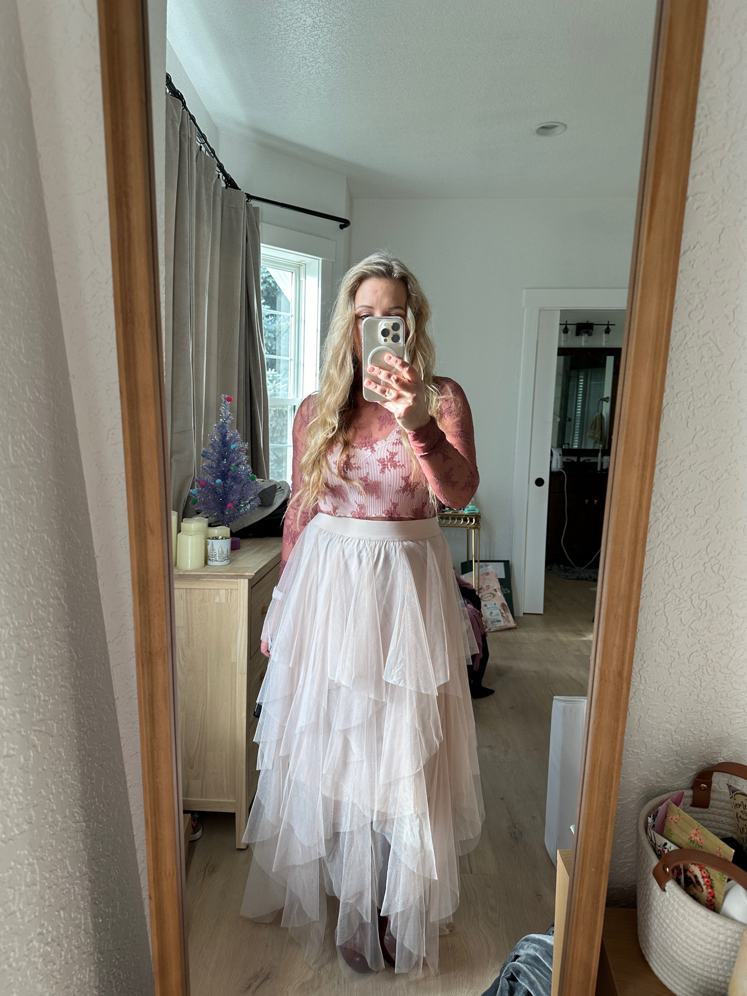 The key to looking cute and not freezing your legs off in winter? Layer wool leggings under your outfit! They will keep you so warm and here you can’t even see them! I’ve linked my favorite ones here ❤️

#LTKU #LTKmidsize