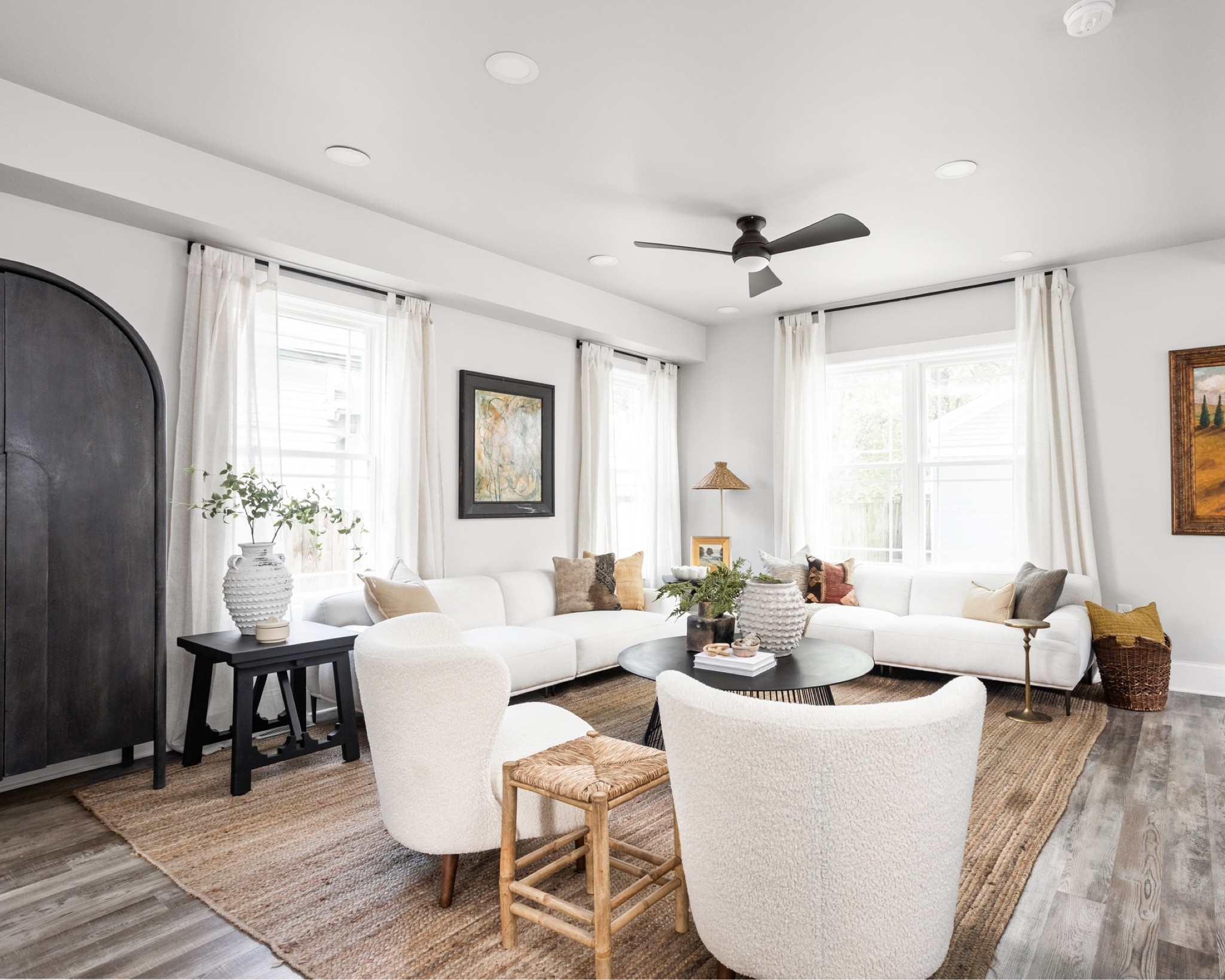 A clean contemporary living space isn’t complete without a jute rug.

#LTKhome