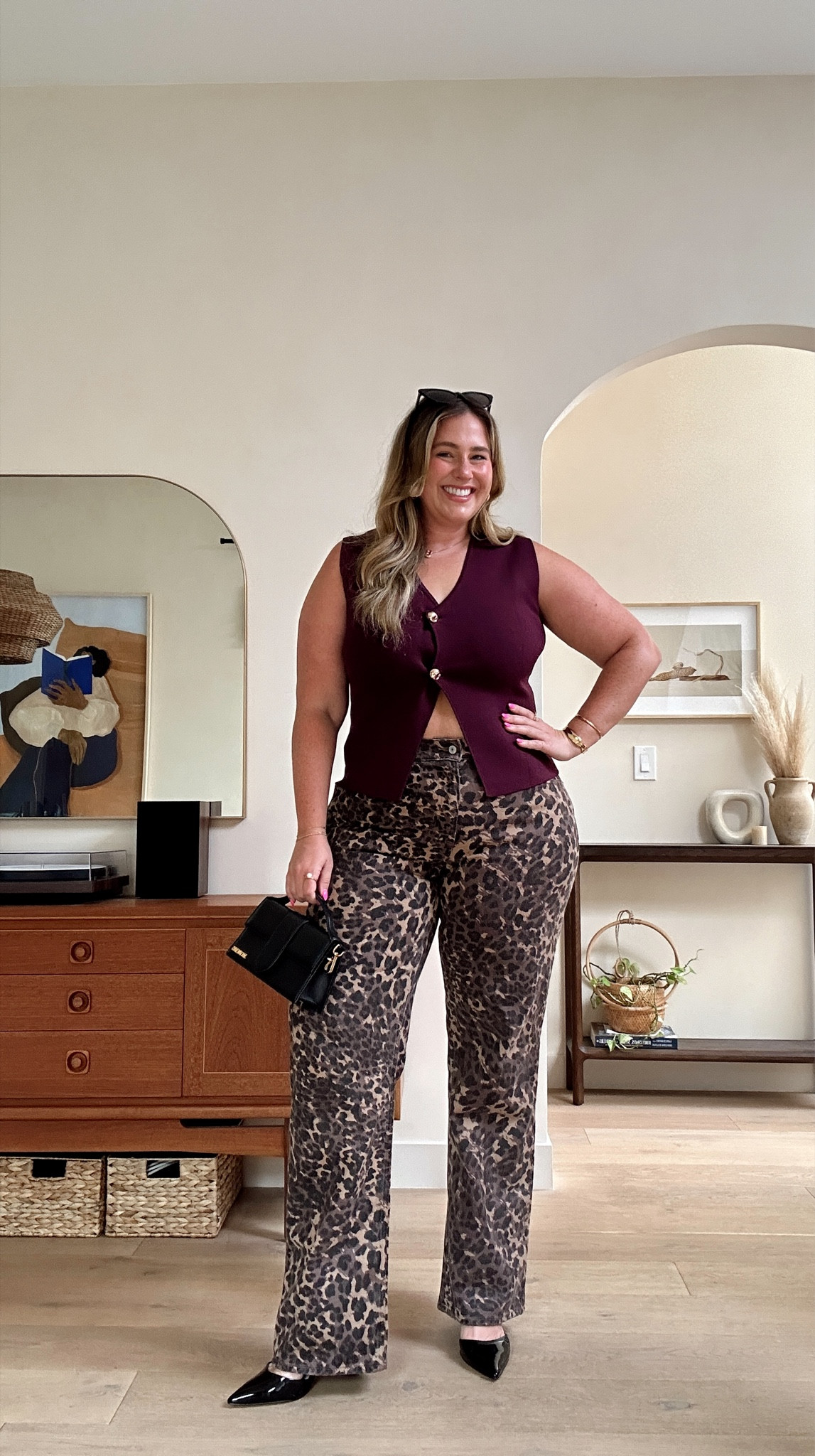 75 Days of OOTDS | Day 3/75

Top: Zara (Item number: 4192/015)
Jeans: size 33 Tall
Shoes: size 10 (TTS)

#LTKPlusSize #LTKFindsUnder100 #LTKMidsize