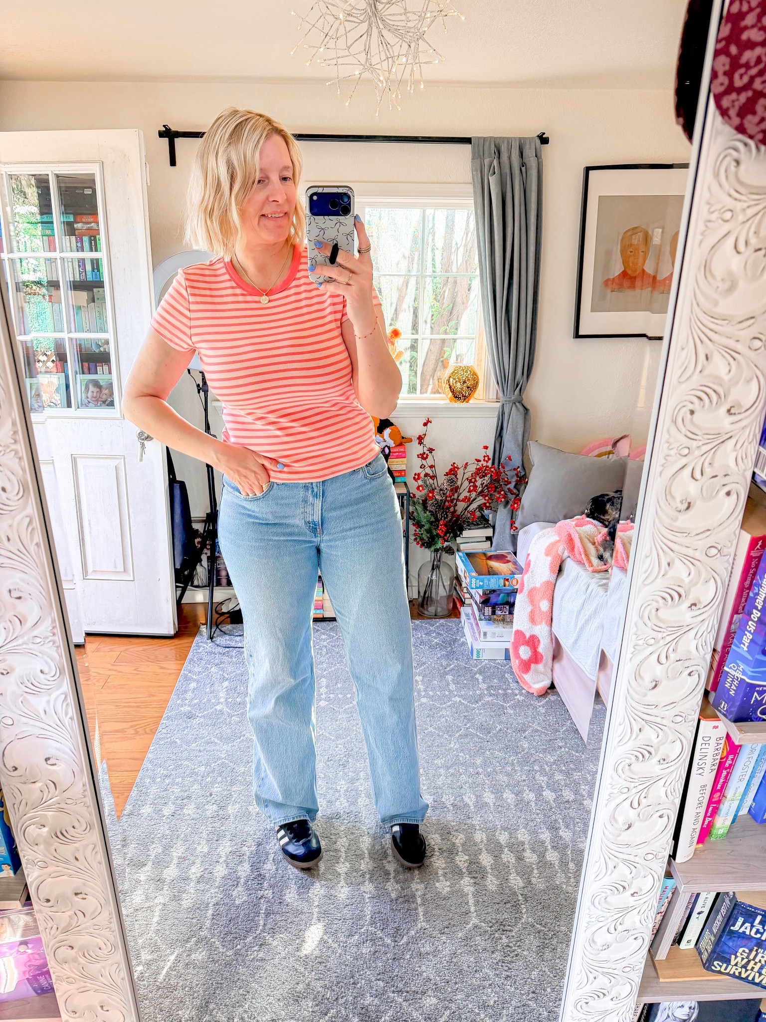 The high waist 90s relaxed jeans is more a midrise for me. 

31long 
tee xl
shoes 7.5




#LTKTall #LTKOver40 #LTKSaleAlert