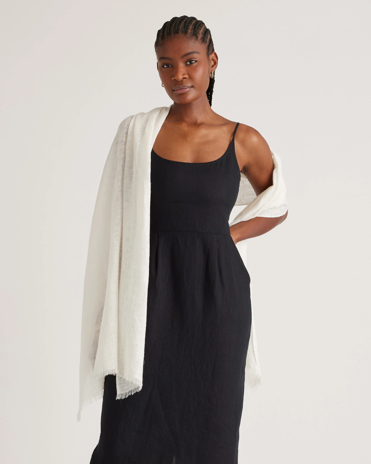 Quince | Women's 100% European Linen Scarf in Beige | Quince