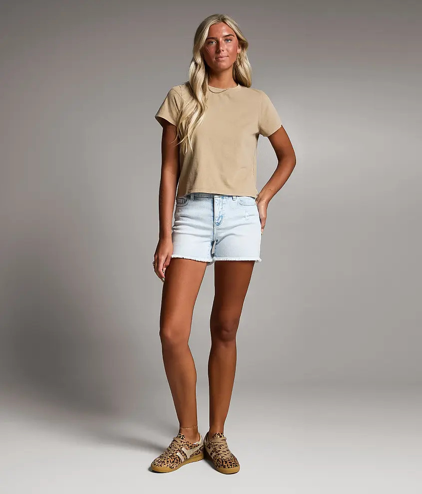 Gabby Stretch Short | Buckle