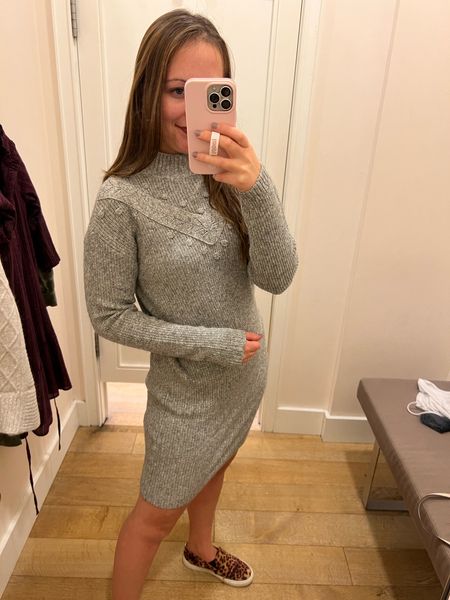Classic sweater dress to take you through the season. Imagine with tights and black boots! Also comes in a maple heather color. 50% off right now!

Sizing: tts (sp)





#LTKHoliday #LTKunder100 #LTKsalealert