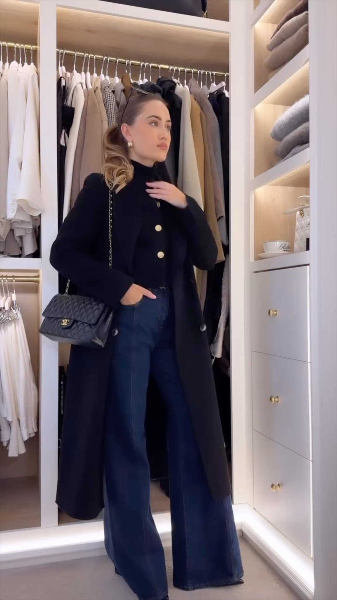 Get ready with me🖤

#LTKuk #LTKwinter