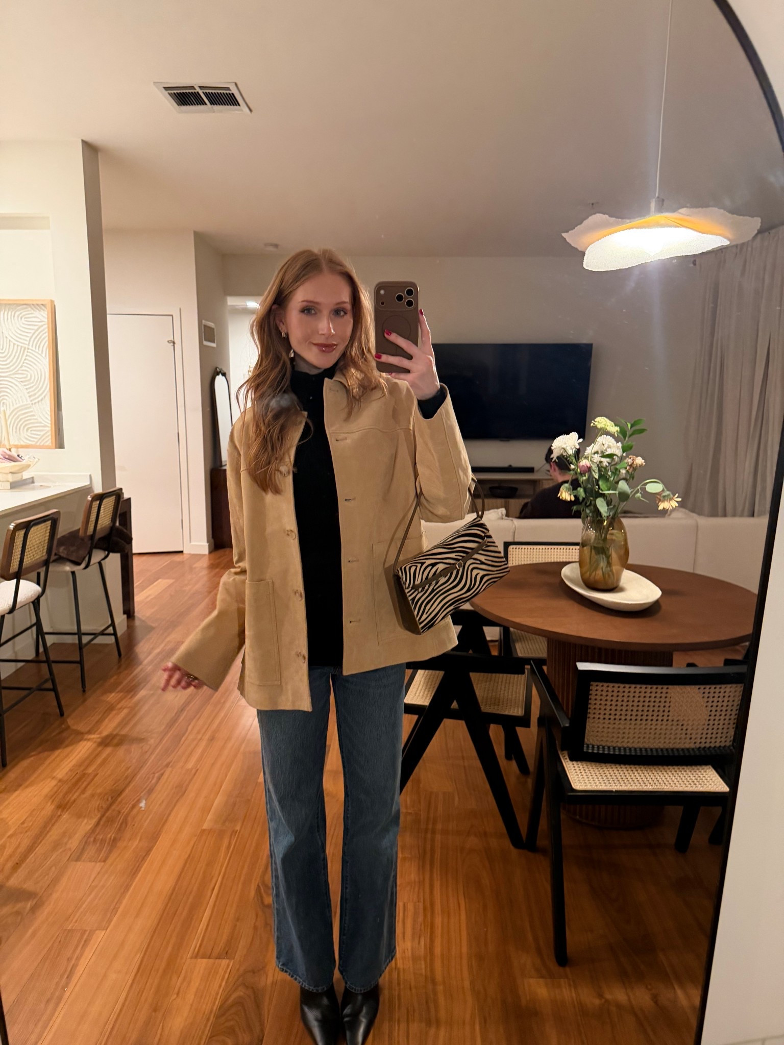 Friday night dinner w my in laws 🤍 jacket is Zara “zw collection limited edition suede leather jacket” 