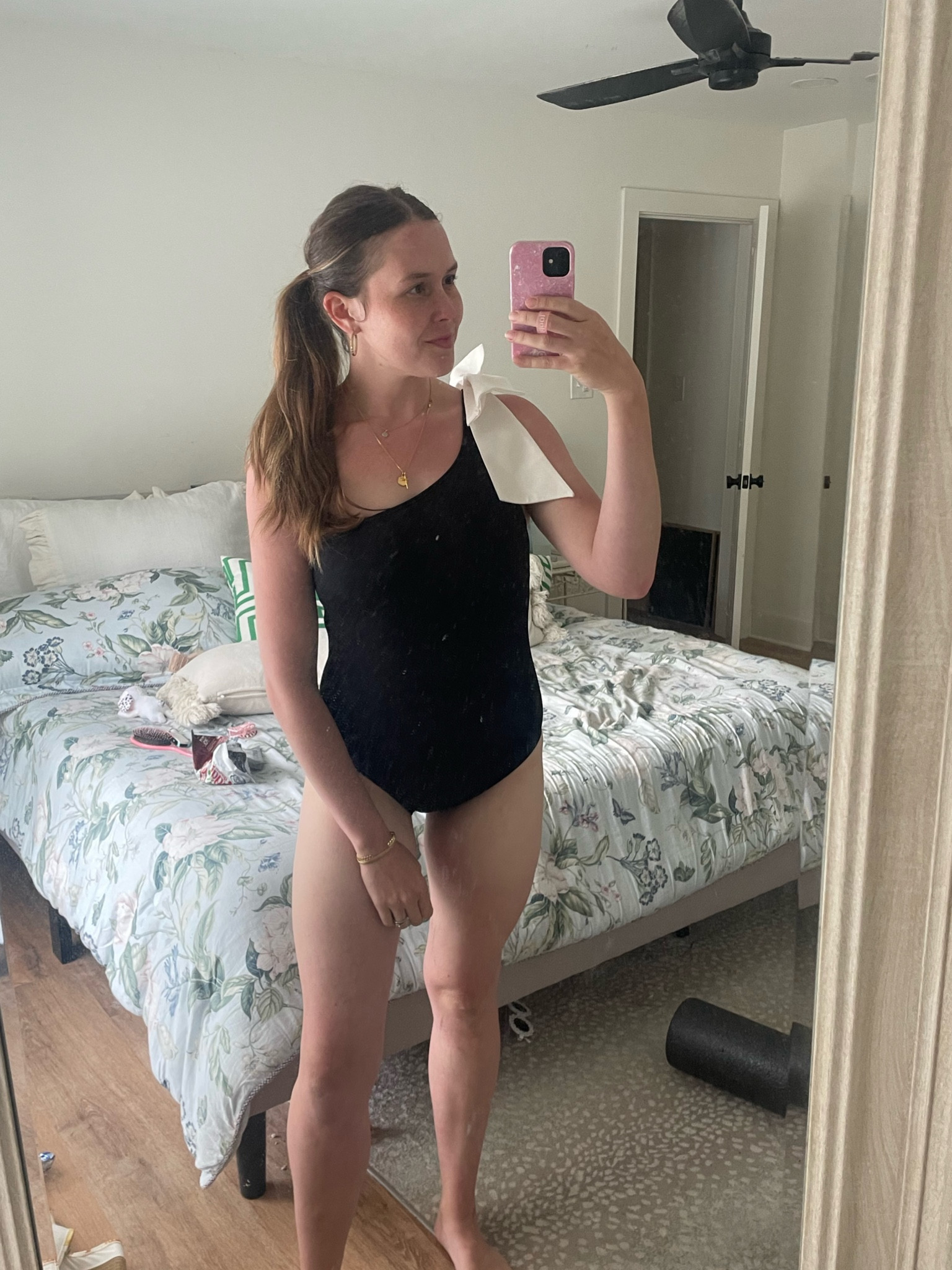 Classic one piece swimsuit 🩱 

#LTKswim #LTKstyletip #LTKSeasonal