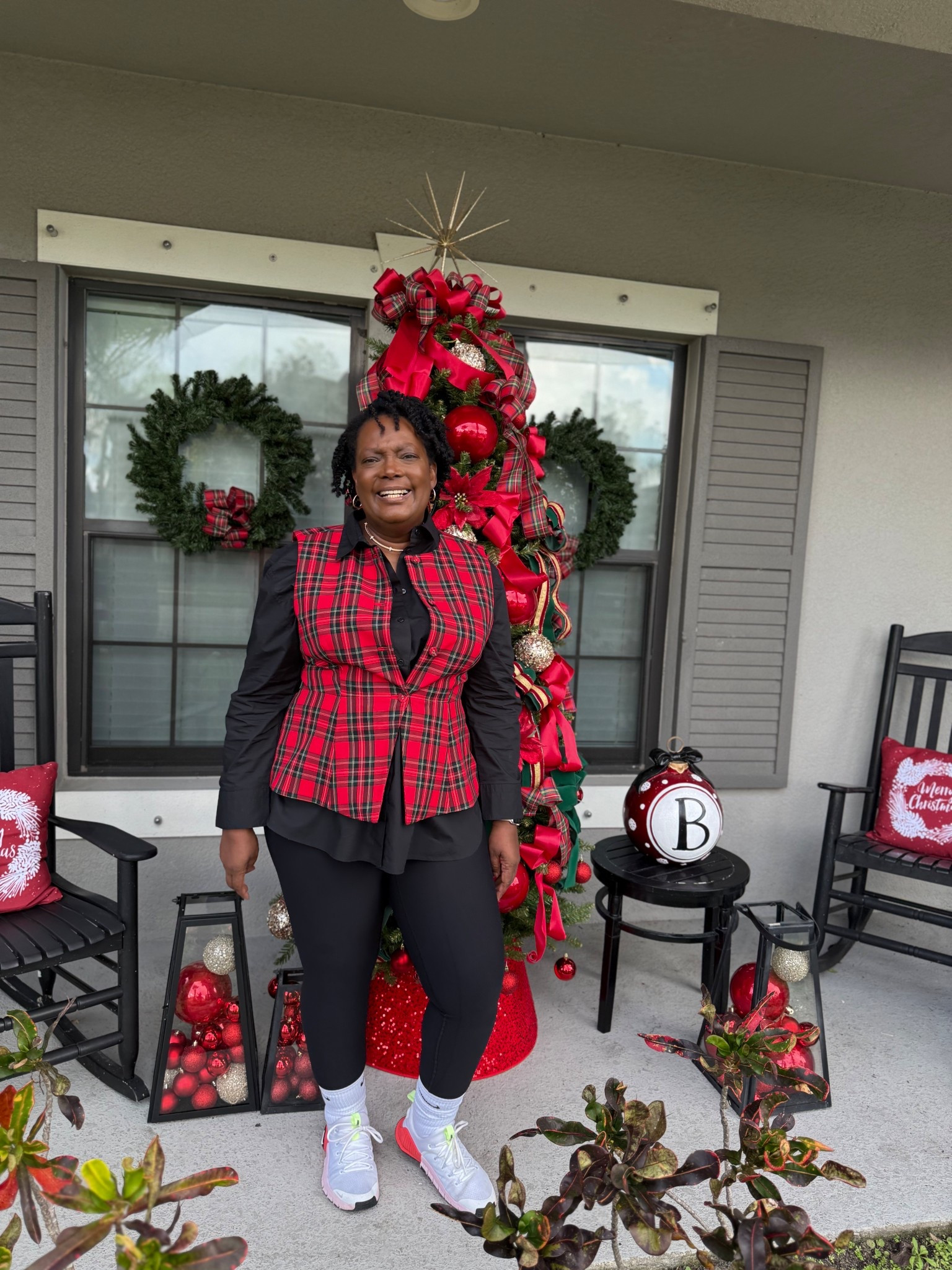 Festive and ready for the holidays 

#LTKHoliday #LTKActive #LTKPlusSize