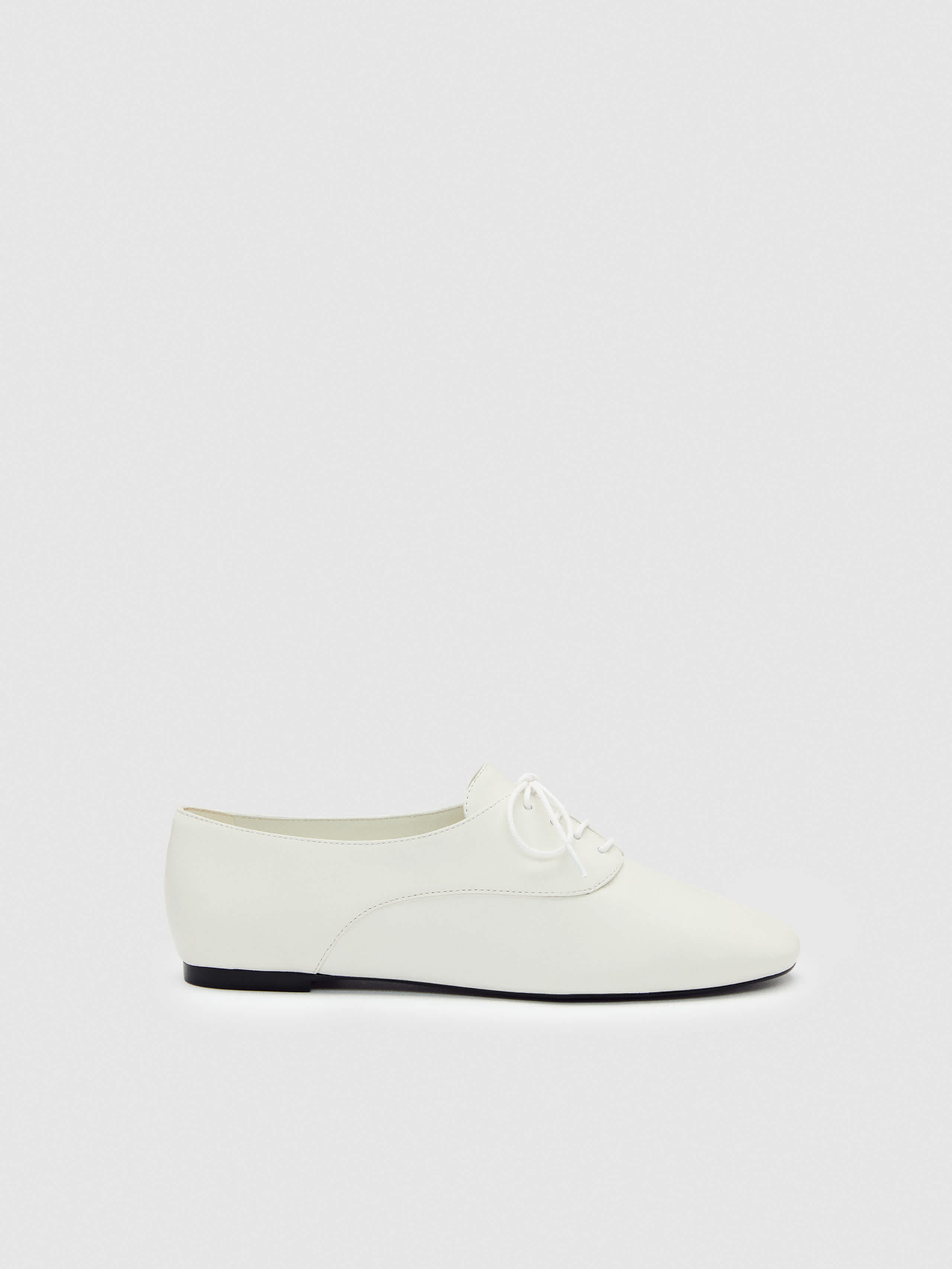 Reformation Buffy Oxford Ivory 5.5 | Reformation (Global)