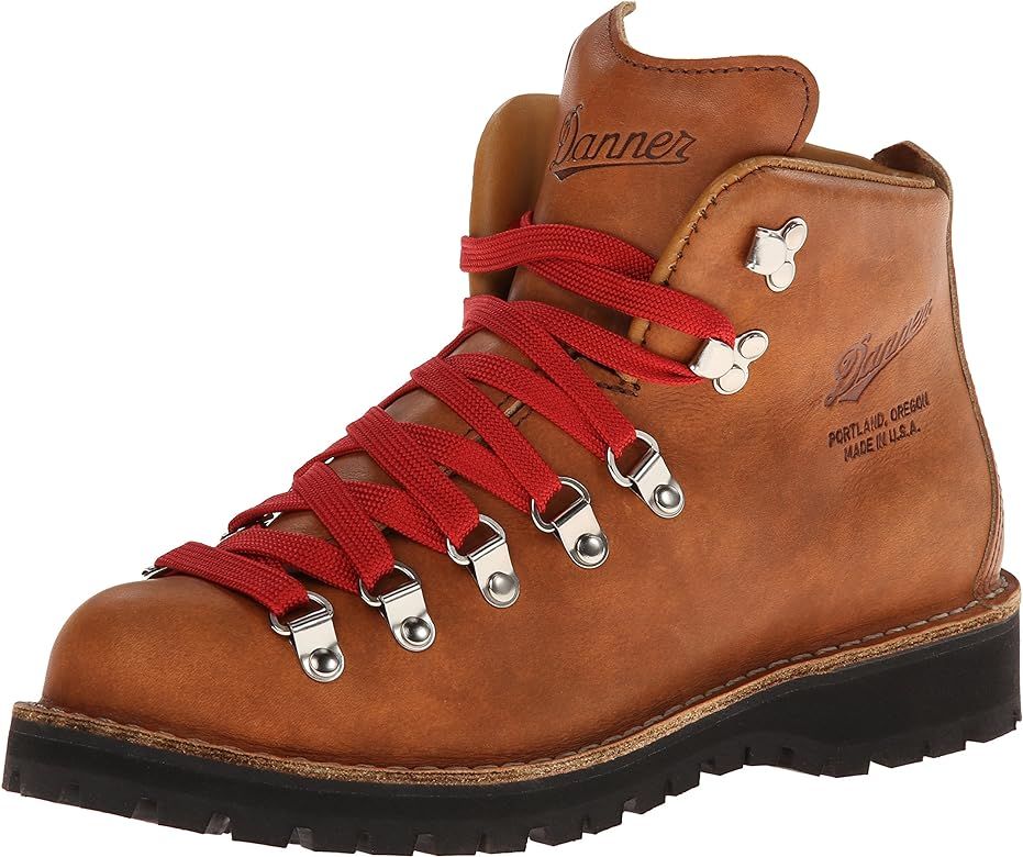 Danner Women's Mountain Light Cascade Hiking Boot | Amazon (US)