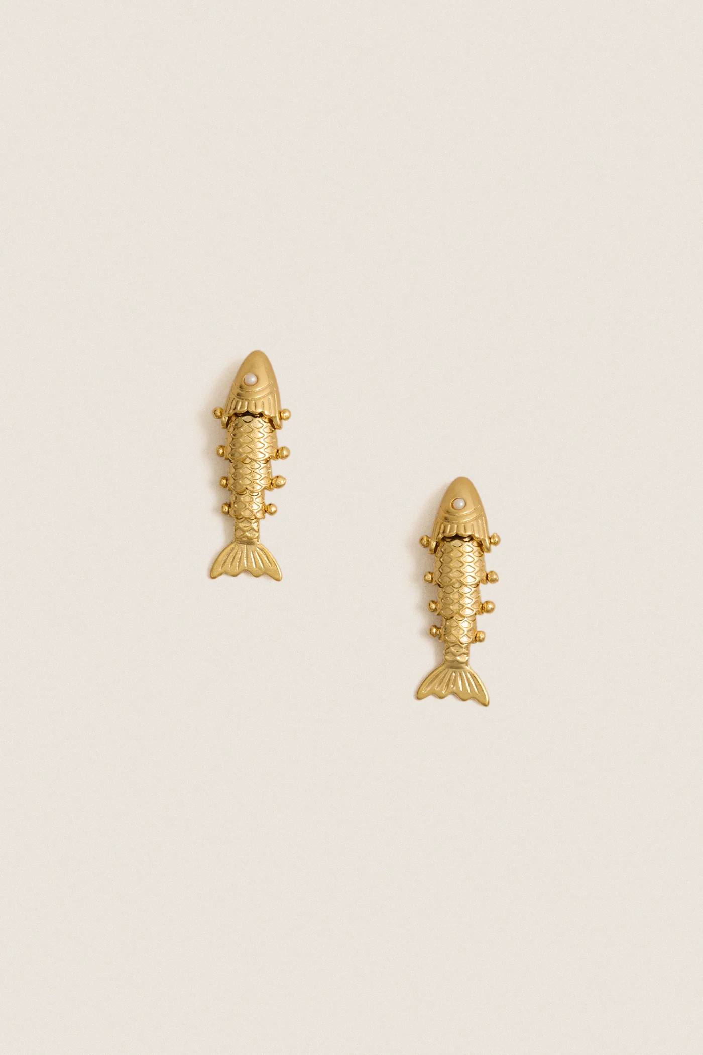 Gold Anchovy Earrings | Tuckernuck (US)