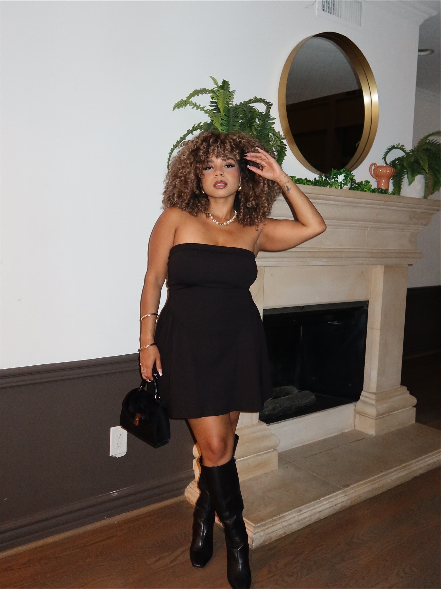 Beautiful night celebrating @socialcafeagency 6th anniversary 🖤 Thank you @theredfishweho for having us! Food was delishhhh ✨