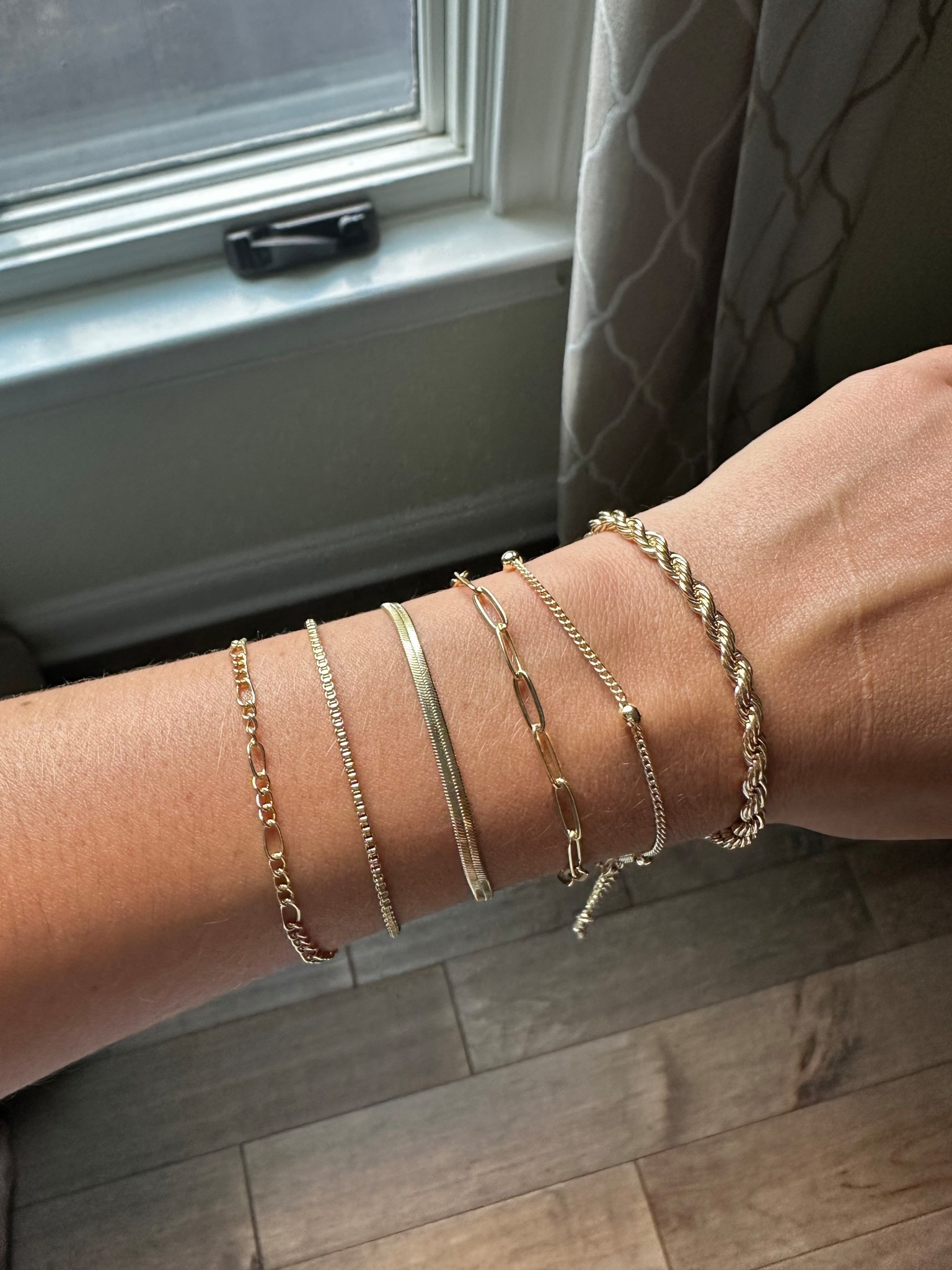 Only $14.95 for this gold plated 6-piece bracelet set. It’s adjustable and fits all wrist sizes.

#LTKStyleTip #LTKSummerEdit #LTKFindsUnder50