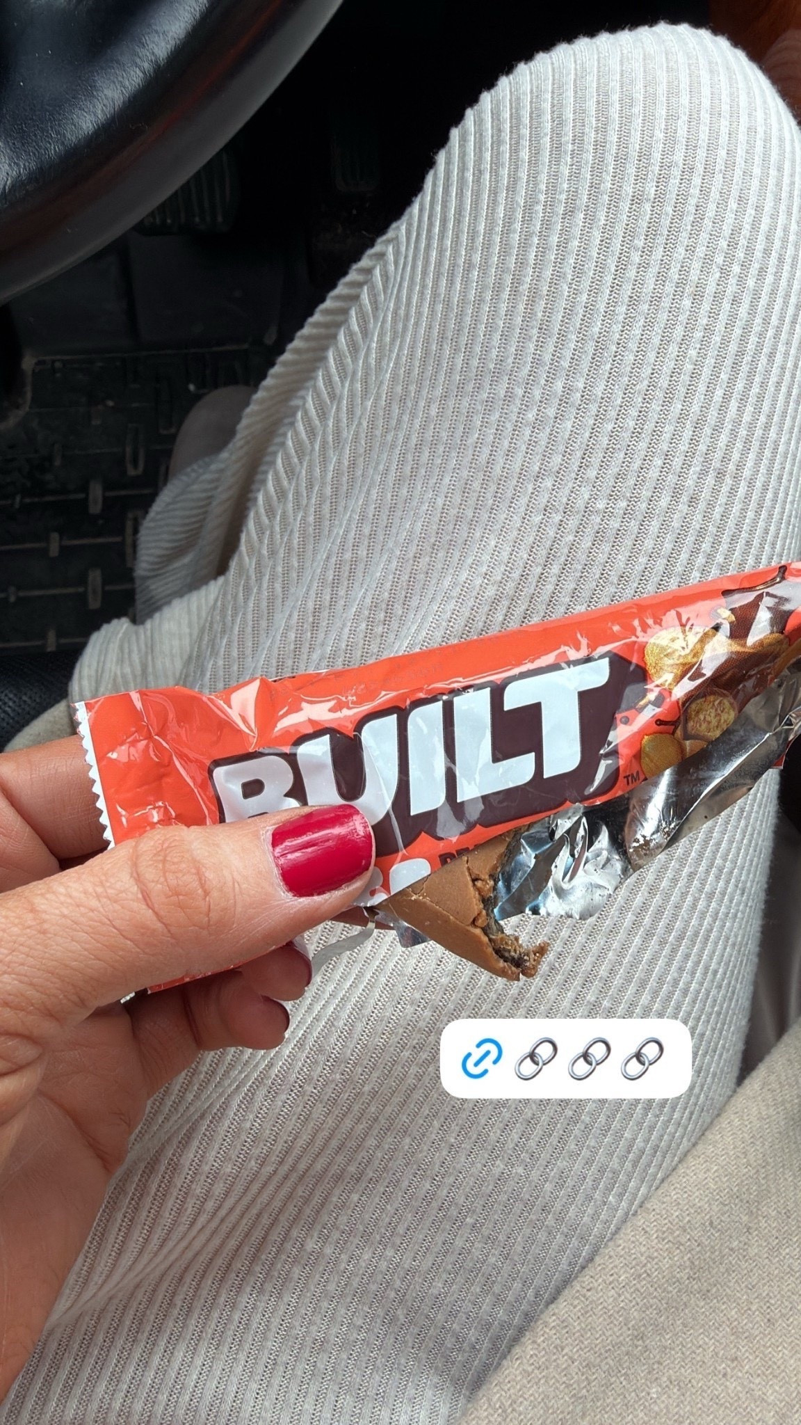 These Built protein bars are one of my favorite easy snacks when I need something quick but still filling. They taste so good and don’t have that typical protein bar texture, perfect for busy days, travel, or a quick grab and go option.

built protein bars, high protein snacks, on the go snack ideas, healthy snack options, protein bar favorites, mom life snacks, travel snack essentials, quick grab and go snacks, everyday snack ideas, healthy lifestyle snacks, SavannahK

#LTKselfcare #LTKfoodie #LTKmomlife