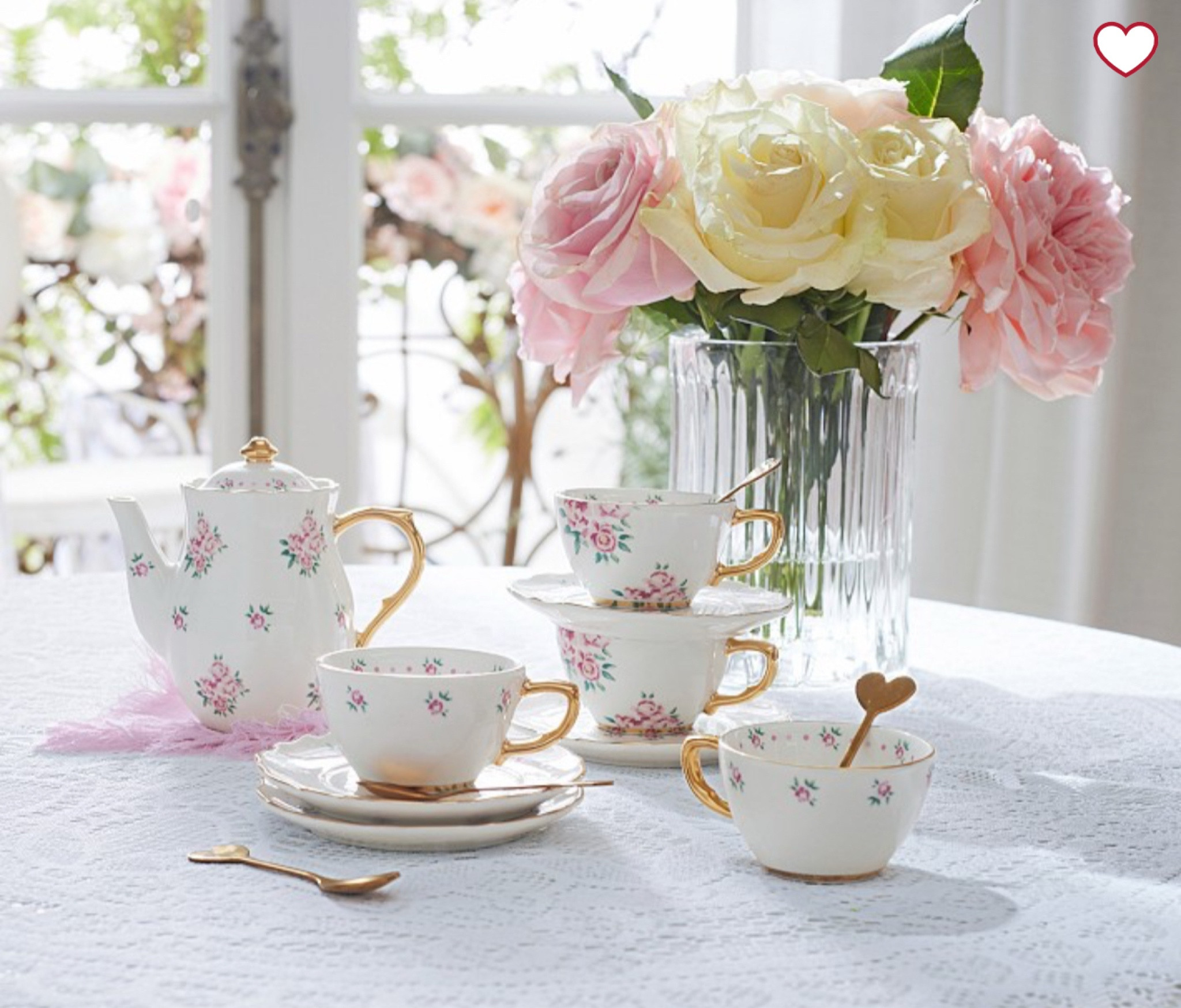 A tea set makes a great heirloom gift for your baby girl! Get it now and use it for years to come. This one is precious! 

Grandmillenial, tea party, floral, coquette style, gold, little girl, toddler, baby girl. 


#LTKKids #LTKBaby #LTKFindsUnder100