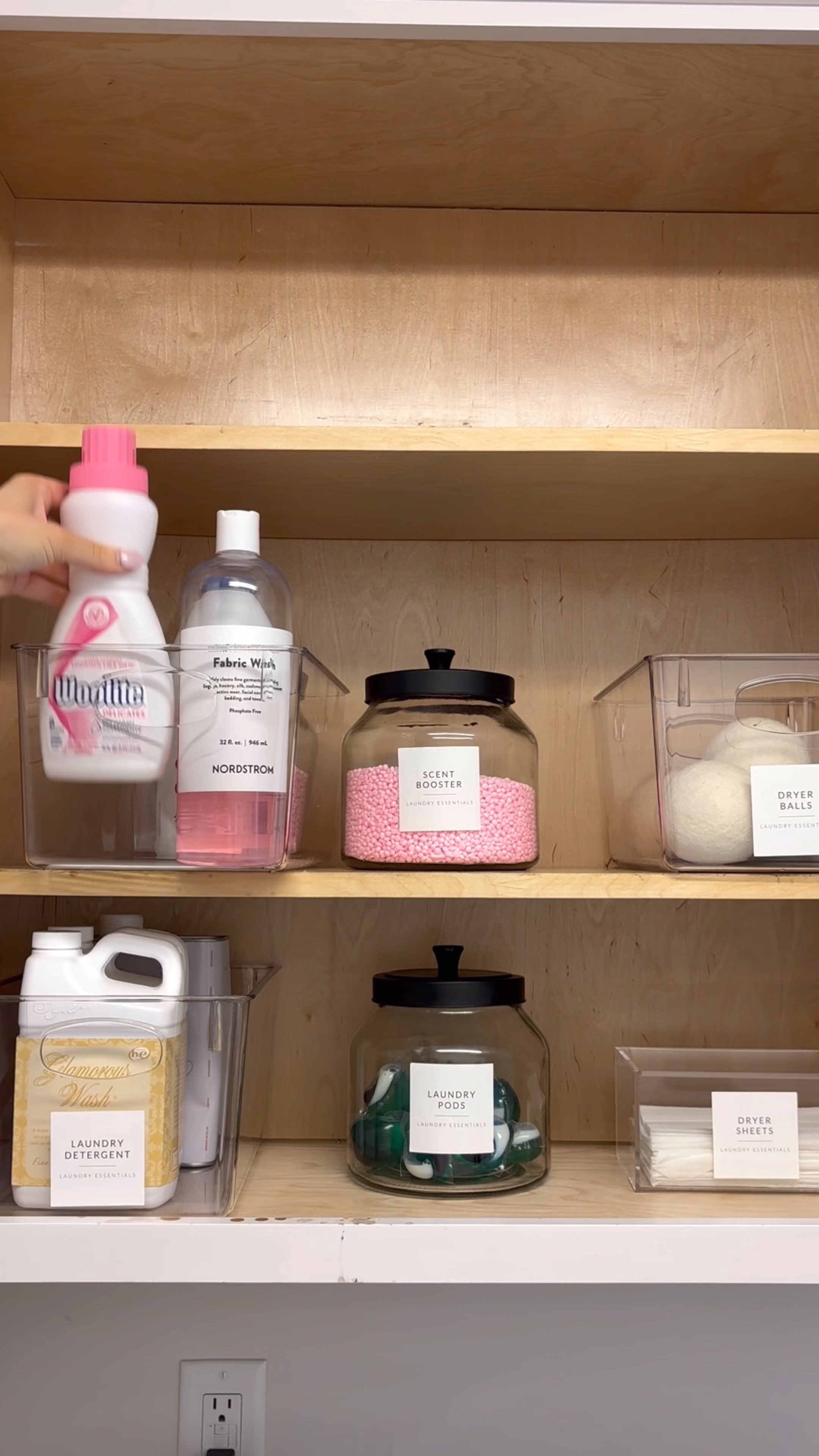 Laundry room organization 

#LTKVideo #LTKhome #LTKfindsunder50