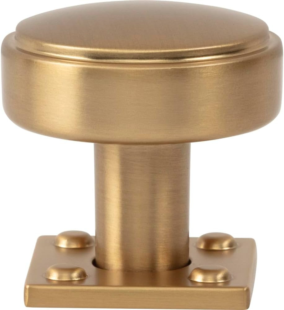 Atlas Homewares Benning Knob with Backplate 1 1/4 Inch (1 Inch Backplate) Warm Brass | Amazon (US)