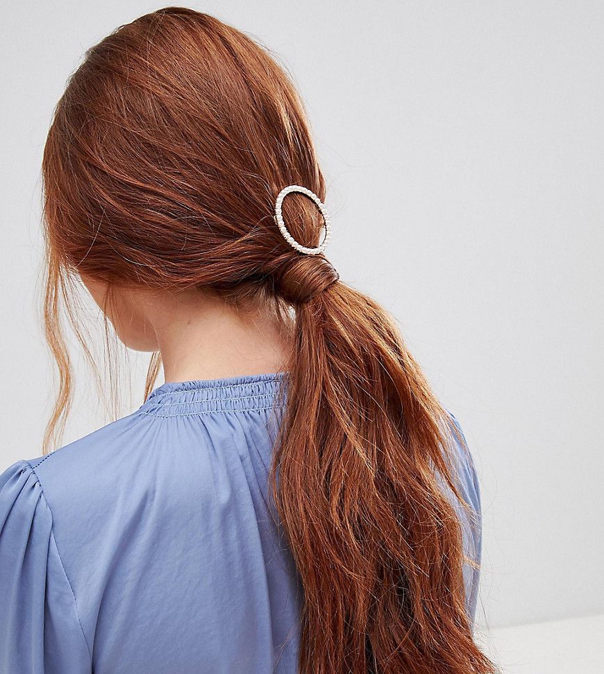 Orelia pearl circle hair clip - Gold | ASOS US