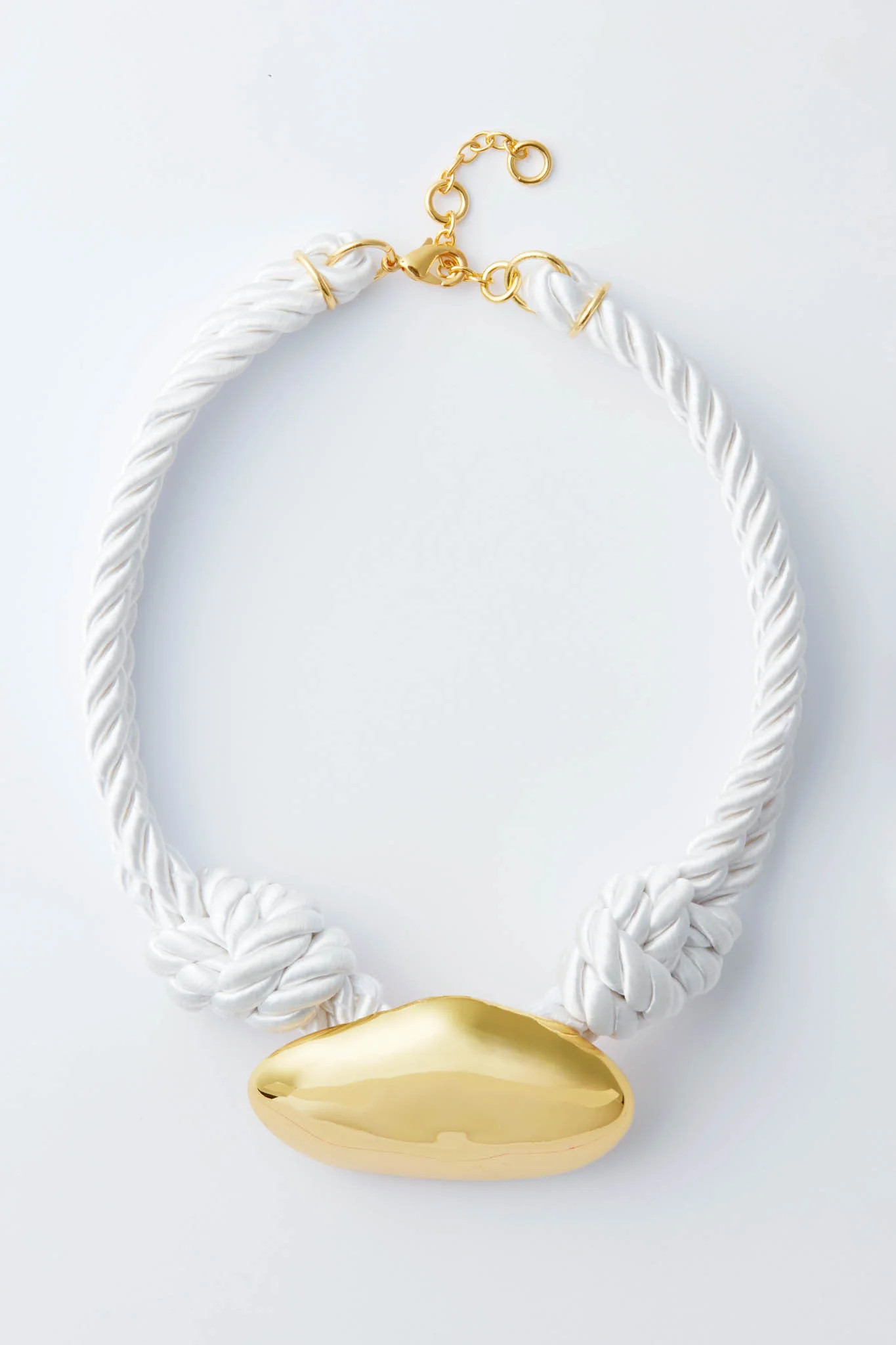 White and Gold Leila Necklace | Tuckernuck (US)